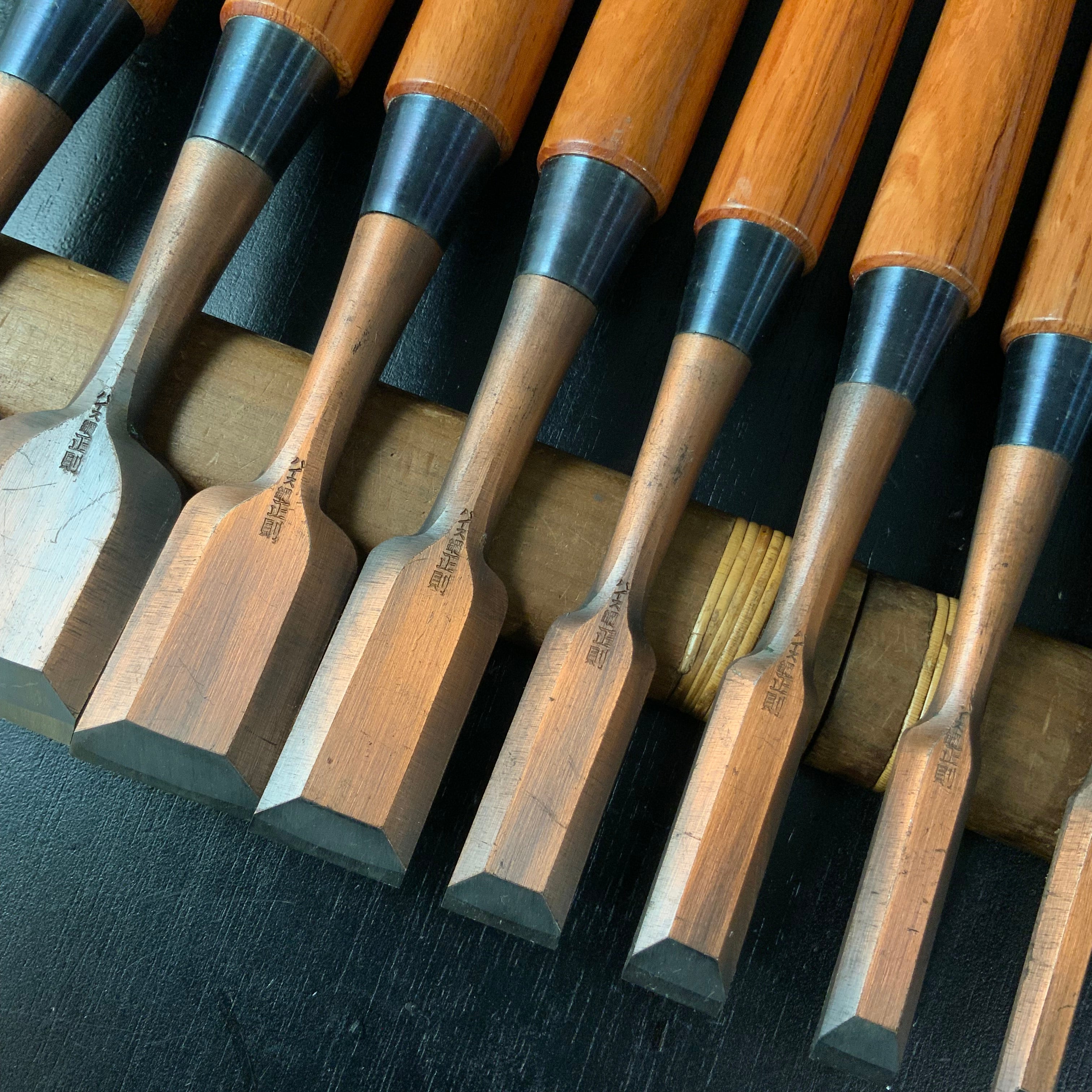#M184 Masanori Mixed set Bench chisels set for beginner by unknown smith 正則 バラ鑿合わせ 初心者におすすめ 追入組鑿作者不明