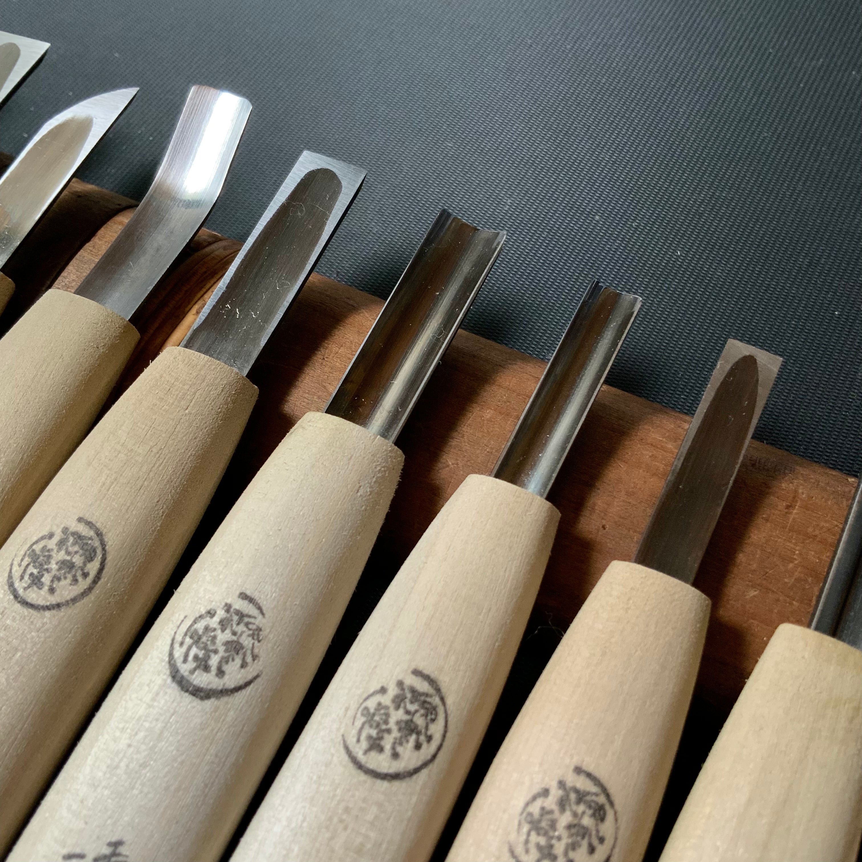 Kan Carving chisels set with Super Blue steel by Chousei 冠 彫刻刀15本組 彫清作 青紙スーパー鋼 Chokokuto