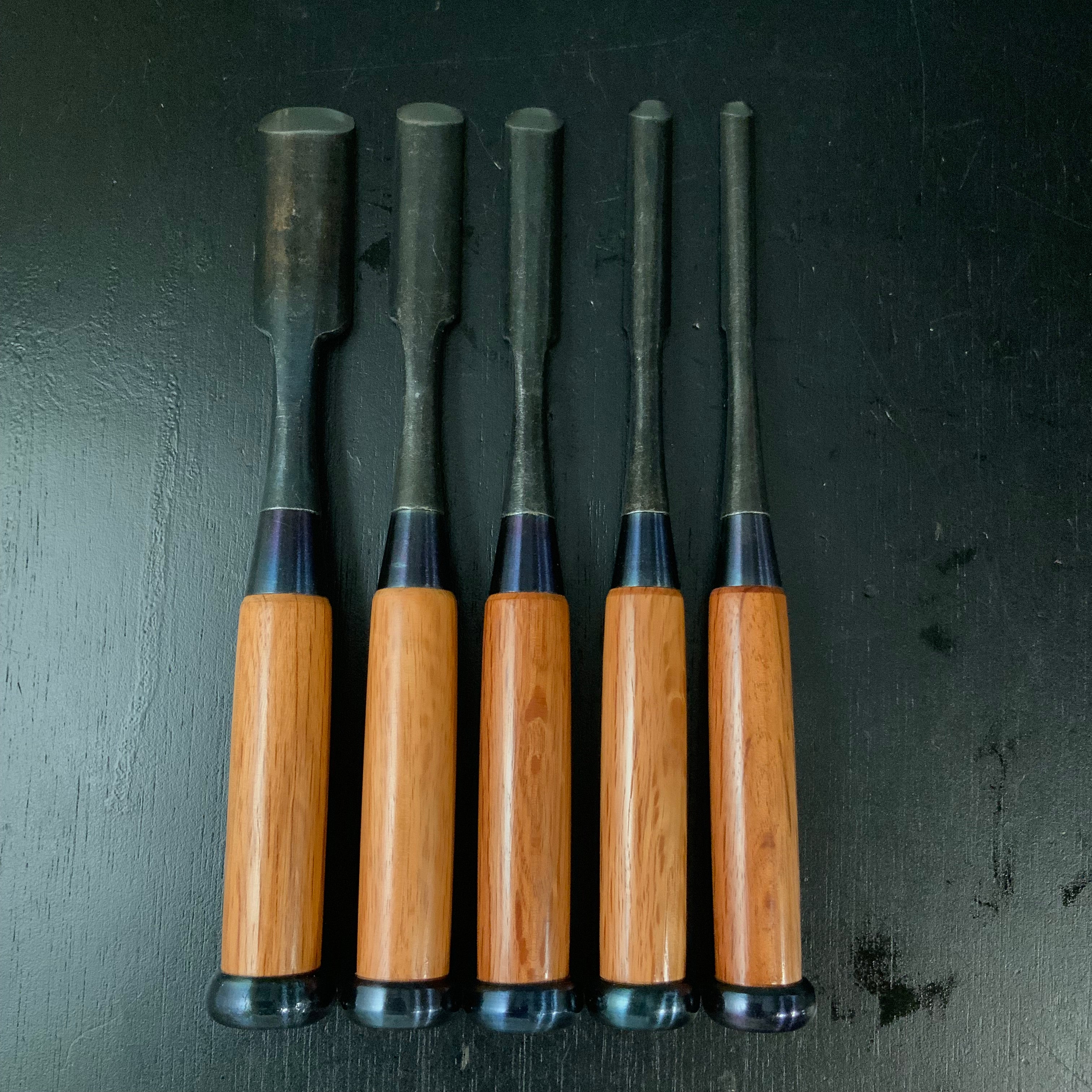 Unknown uchi maru chisels set with White steel 作者不明 内丸組鑿 5本組 uchimarunomi