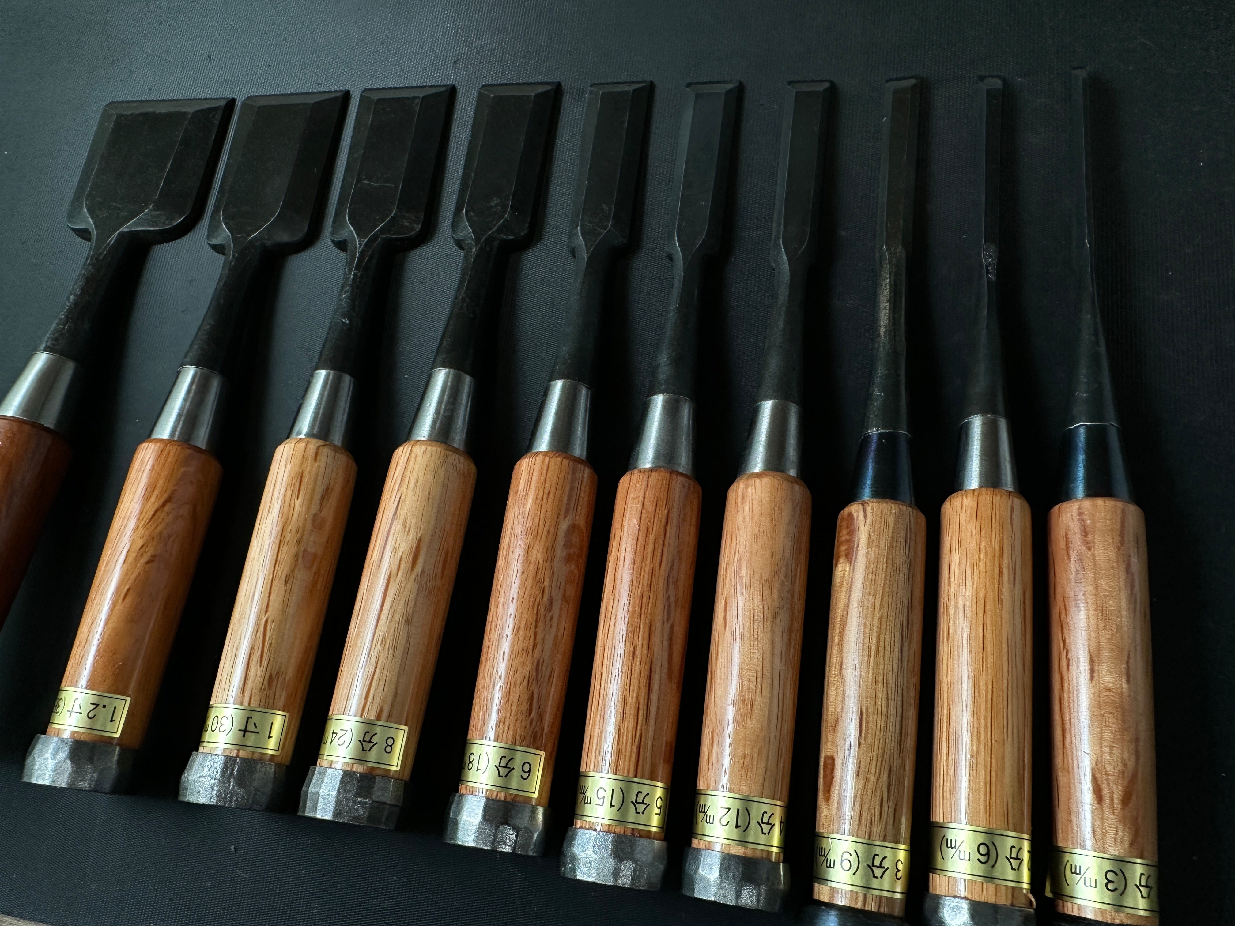#M132 Mixed set for beginner Bench chisels set by unknown smith バラ鑿合わせ 初心者におすすめ 追入組鑿 作者不明