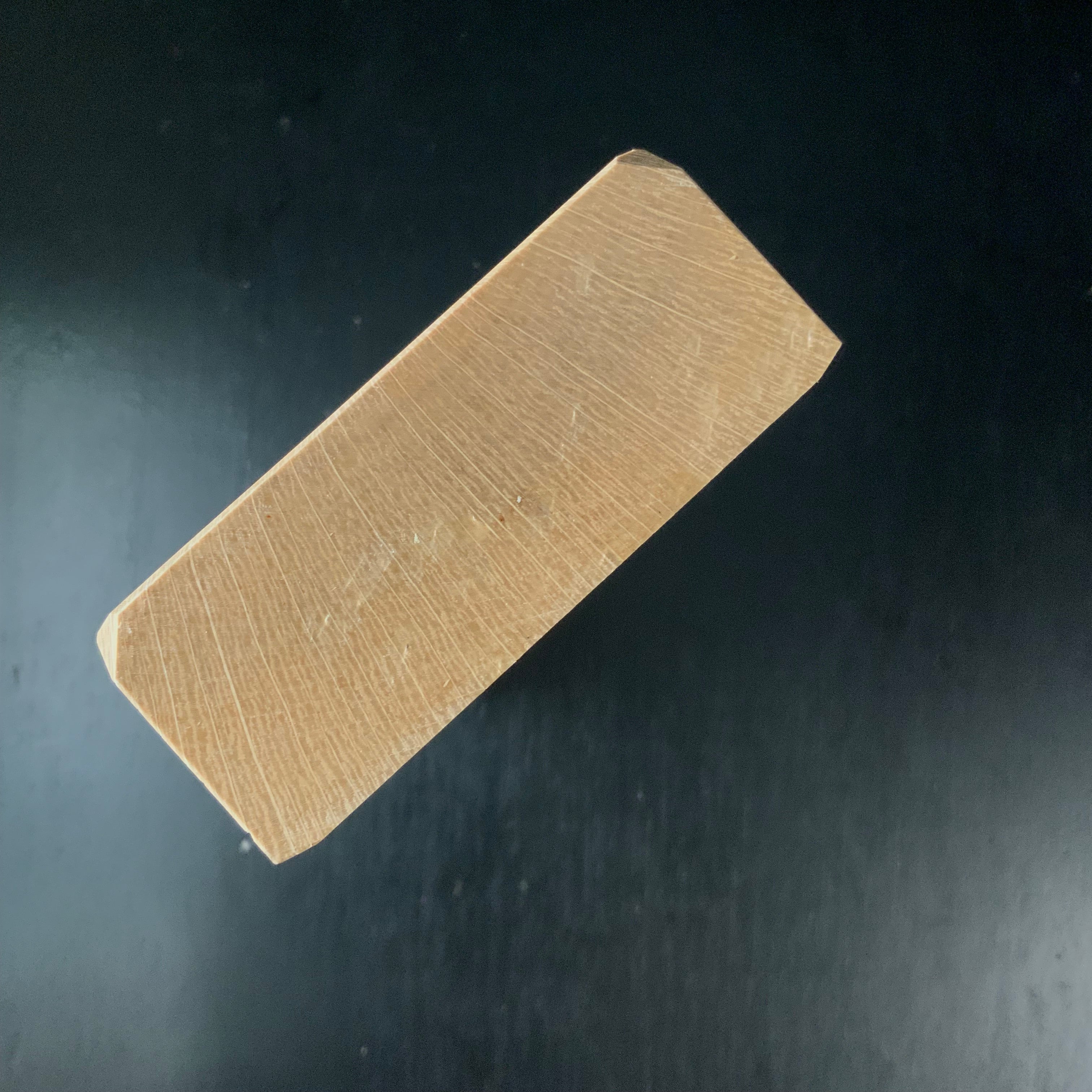 Kachofugetsu Teshinsaihouraku Smoothing Plane (Kanna) 鉄心斎芳楽作 花鳥風月 仕上げ鉋 70mm