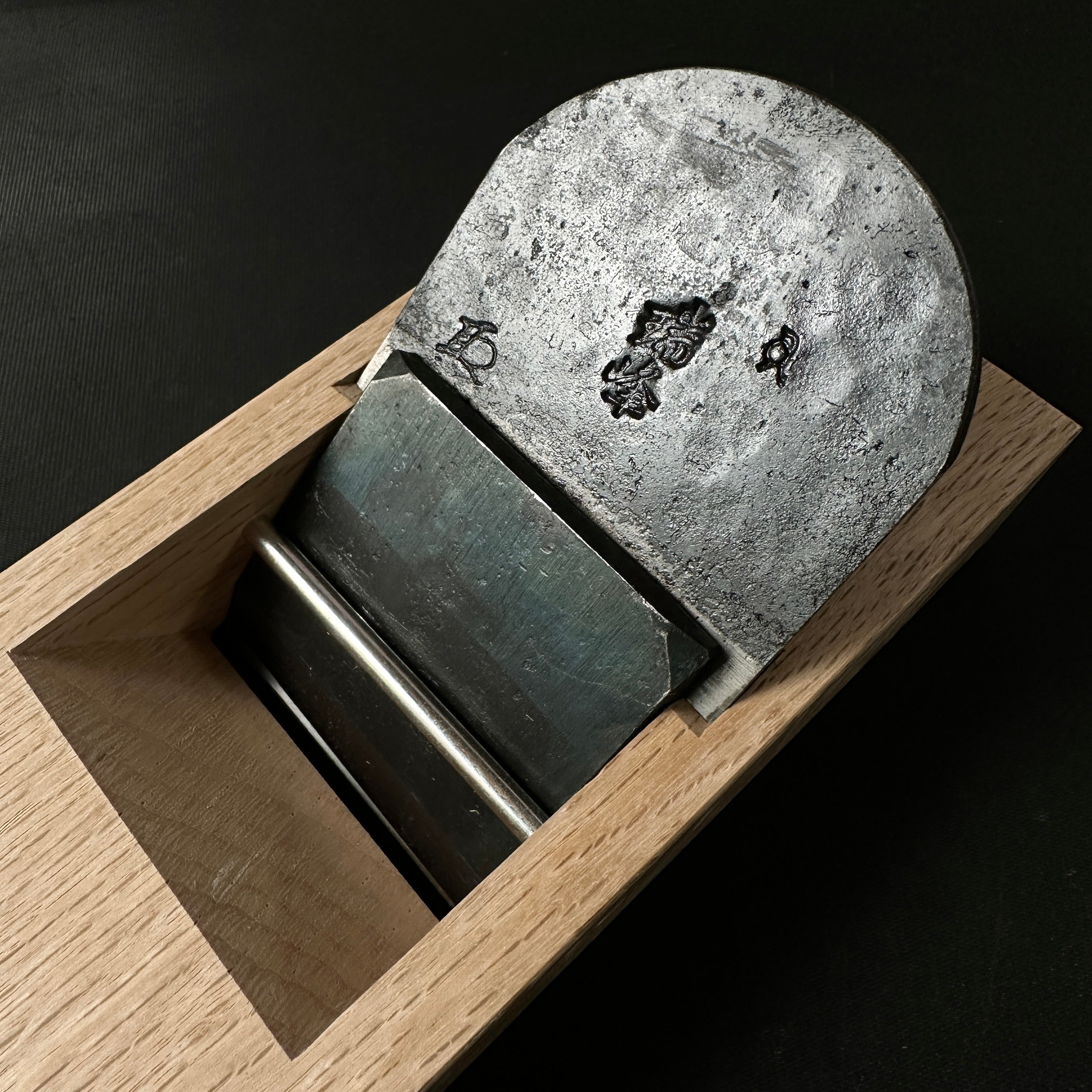 Old stock Tanhou Smoothing Plane(Kanna) by Usuikengo 掘出し物 碓氷健吾作 端峰 (問屋銘) 仕上げ鉋 70mm