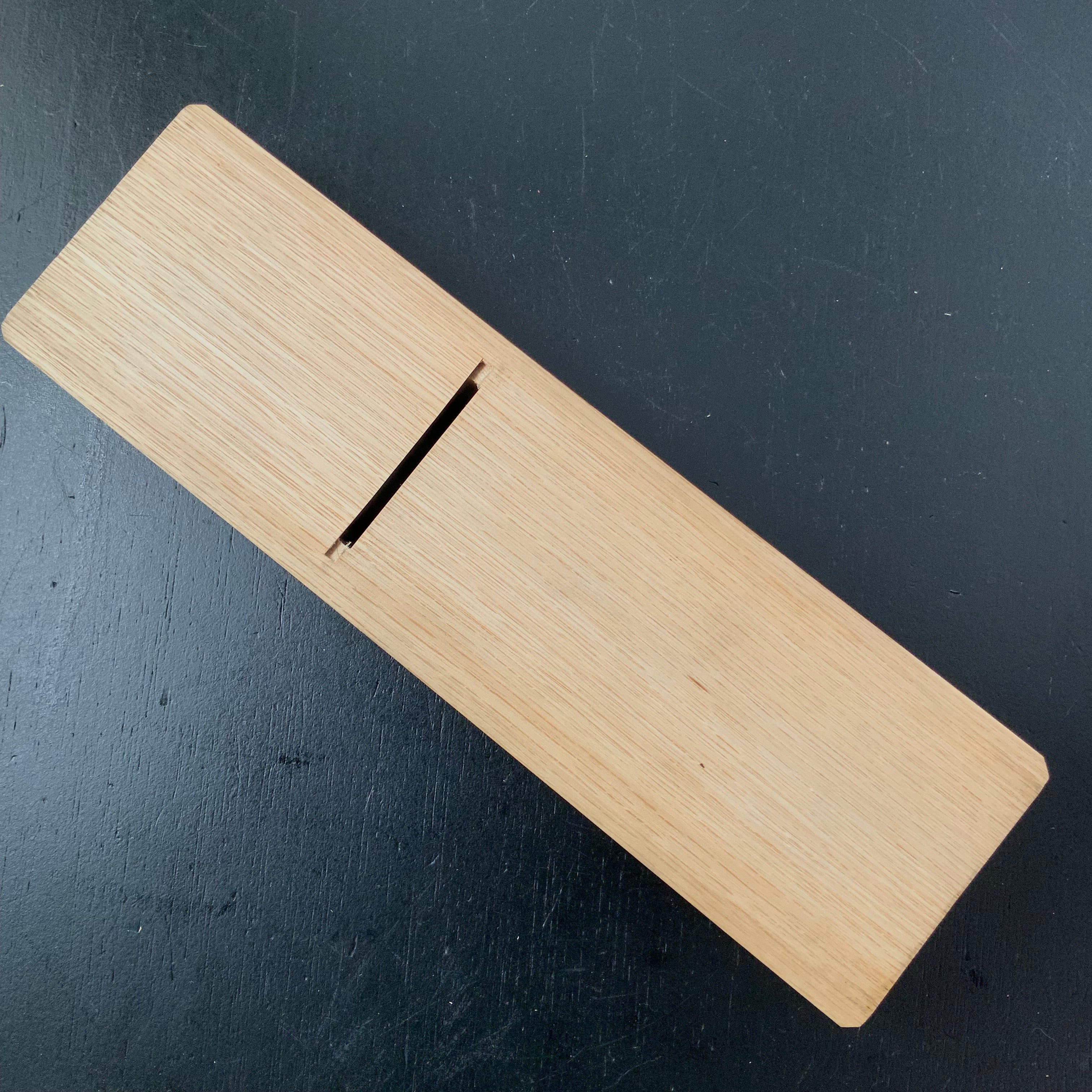 Old stock Azuma-Genji Smoothing Plane (Kanna) with White Oak dai 掘出し物 東源次 鉋 白樫台 60mm