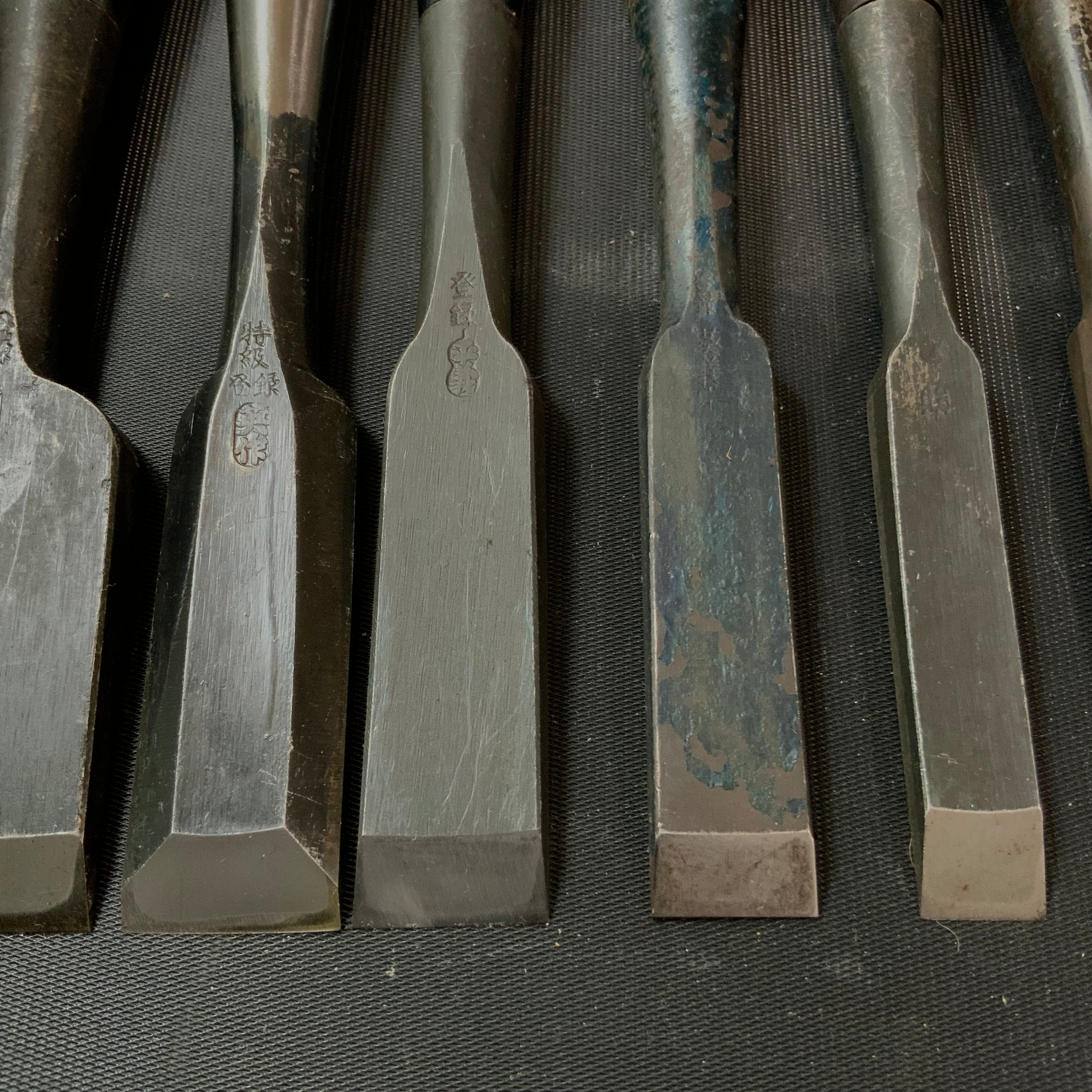 #M157 Mixed set for beginner Bench chisels set by unknown smith バラ鑿合わせ 初心者におすすめ 追入組鑿作者不明