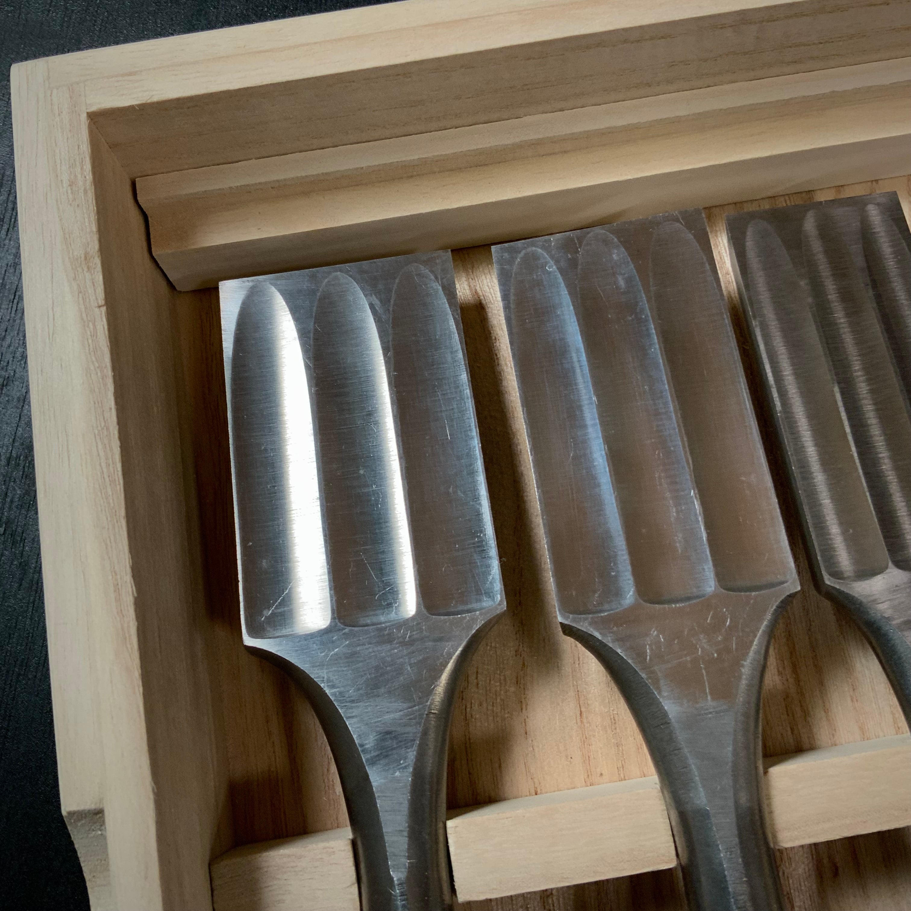 Old stock Sukemaru 3rd Damekiri chisels set with Triple ura 掘出し物 三代助丸作 碓氷金三郎氏 ダメ切り6本組鑿 Damekirinomi