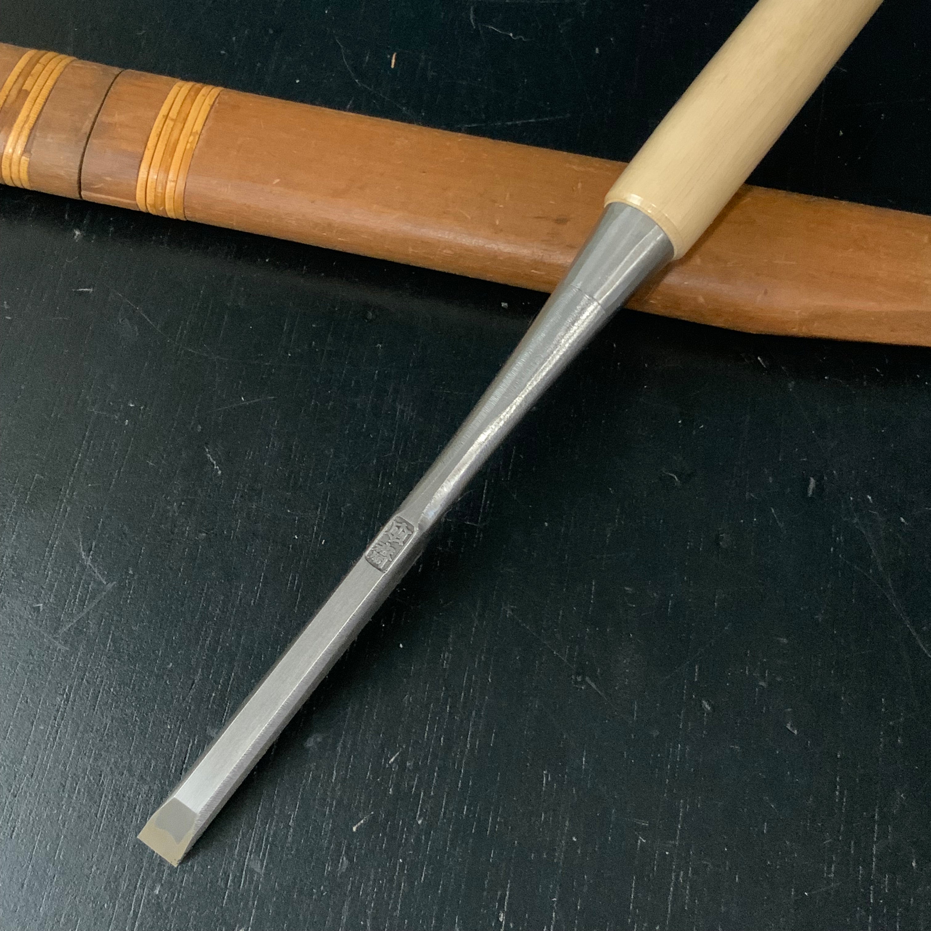 Tasai Special Medium Timber chisels with Japanese white oak 田斎作 中叩き鑿 白樫柄 9mm Chutatakinomi