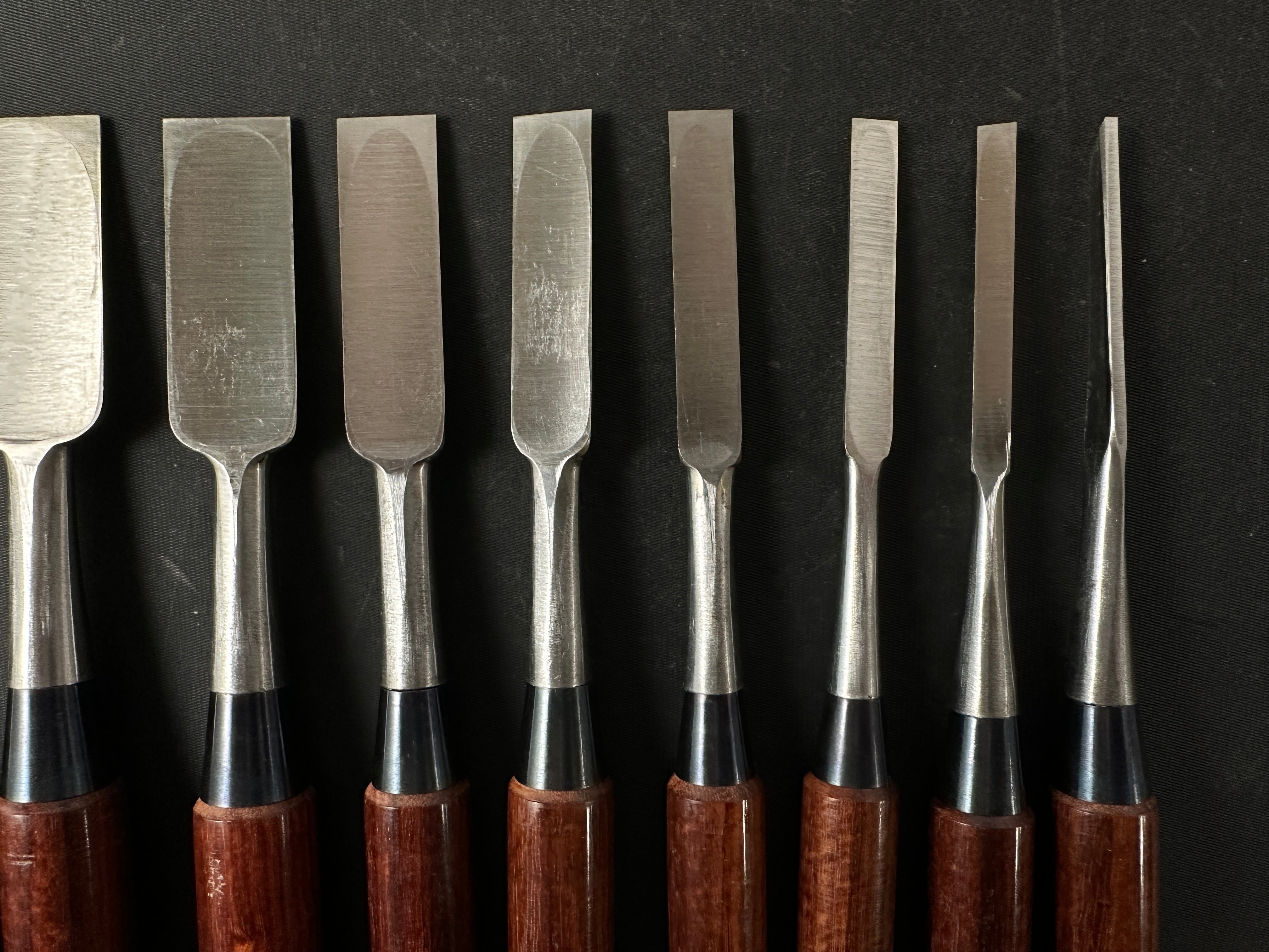Old stock Wholesaler stamp Sukemaru 4th High-Speed Steel Bench chisels set 掘出し物 四代助丸 問屋銘 ハイス鋼追入組鑿 Oirenomi