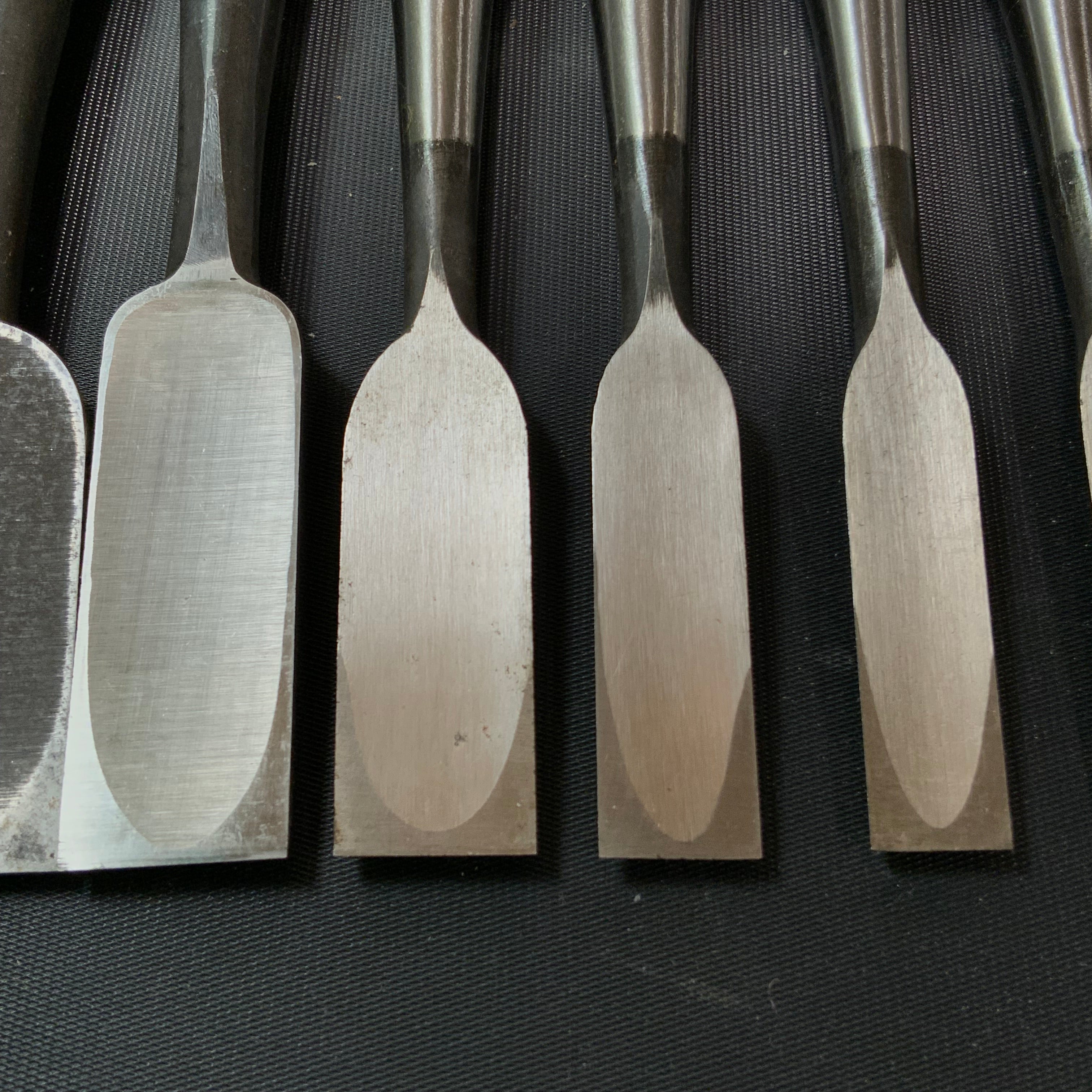 #M155 Mixed set for beginner Bench chisels set by unknown smith バラ鑿合わせ 初心者におすすめ 追入組鑿作者不明