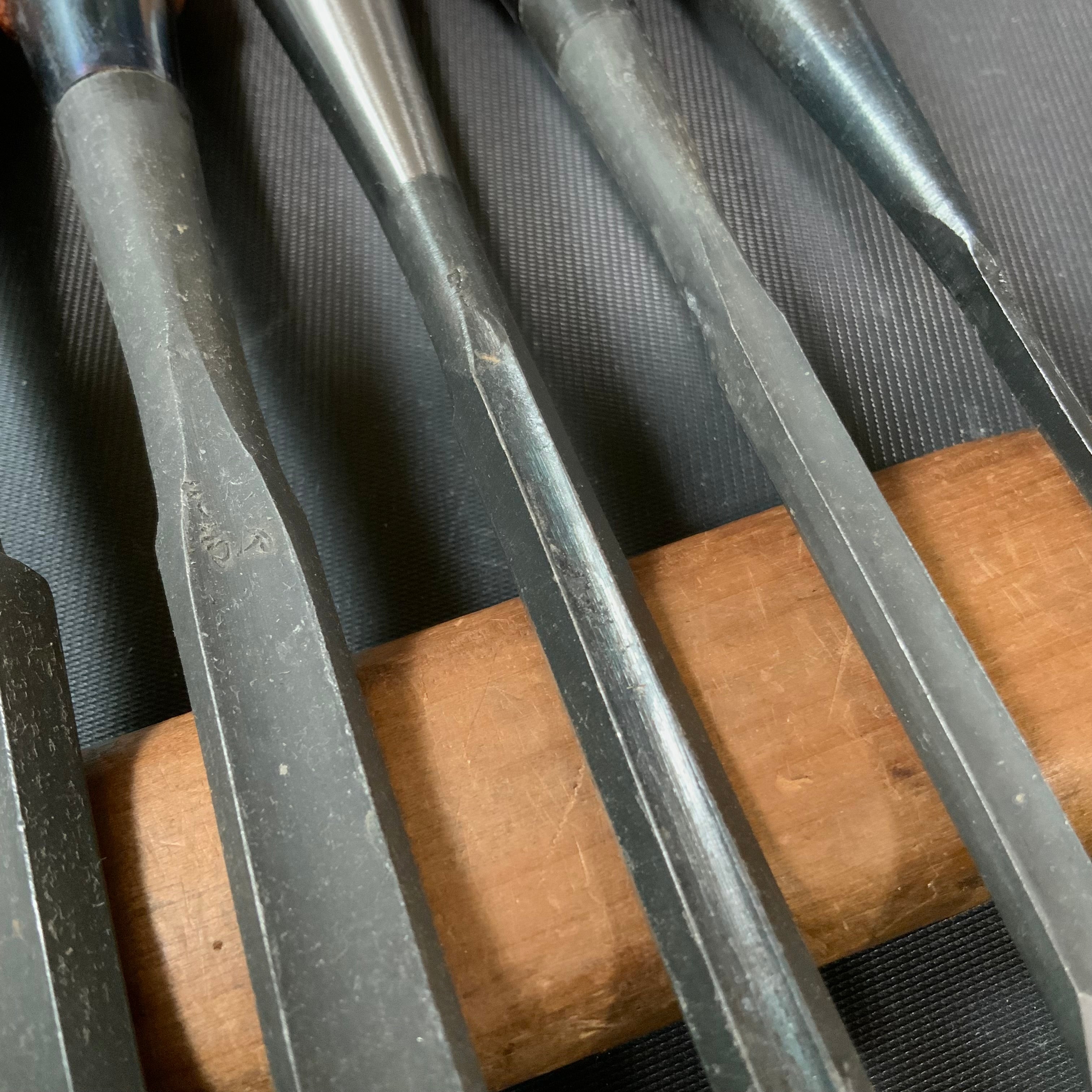 #14 Old stock Soto maru chisels set with white steel 掘出し物 外丸組鑿 10本組 Sotomarunomi