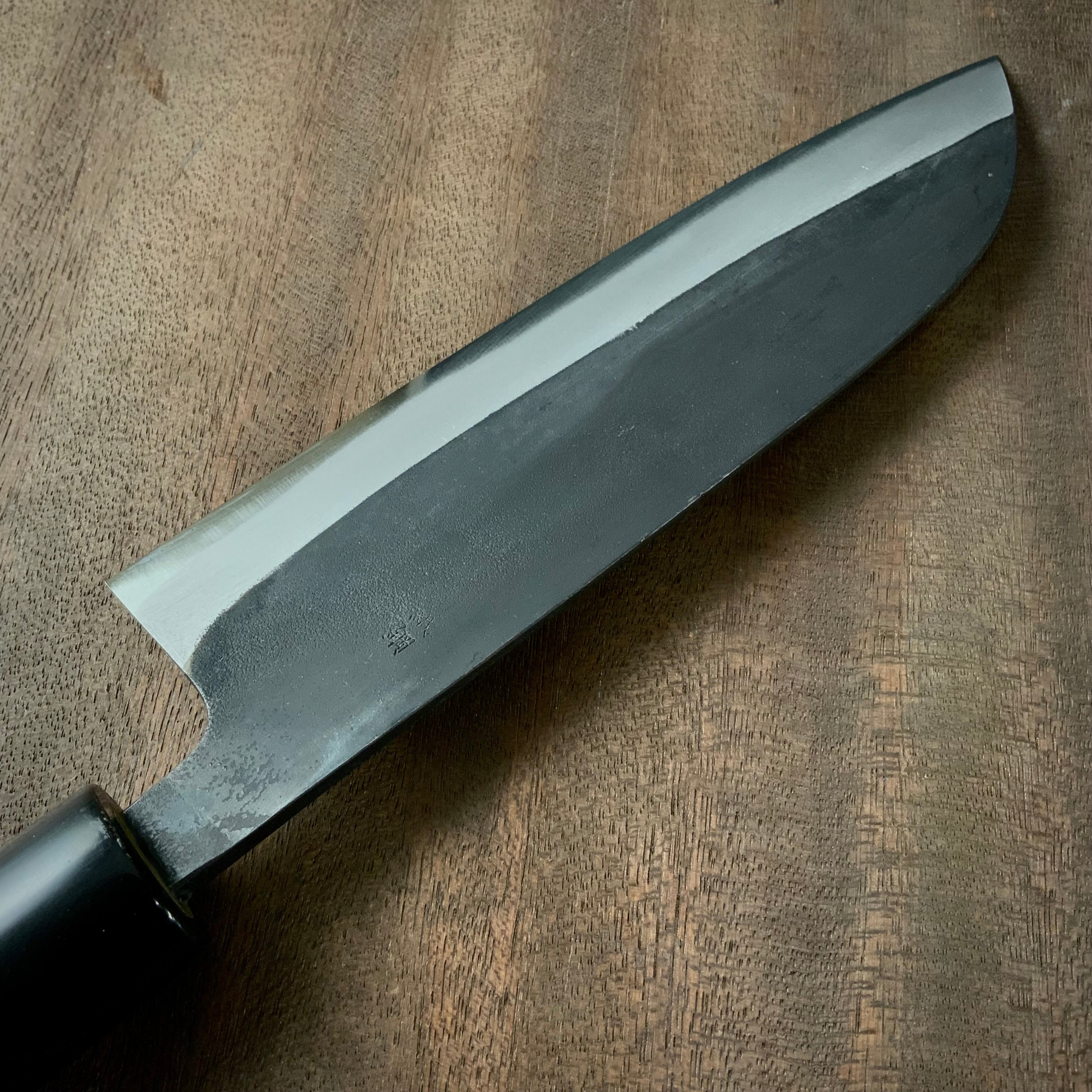 Gihei Santoku Bocho with blue steel / 義平 三徳包丁 青紙付 165mm