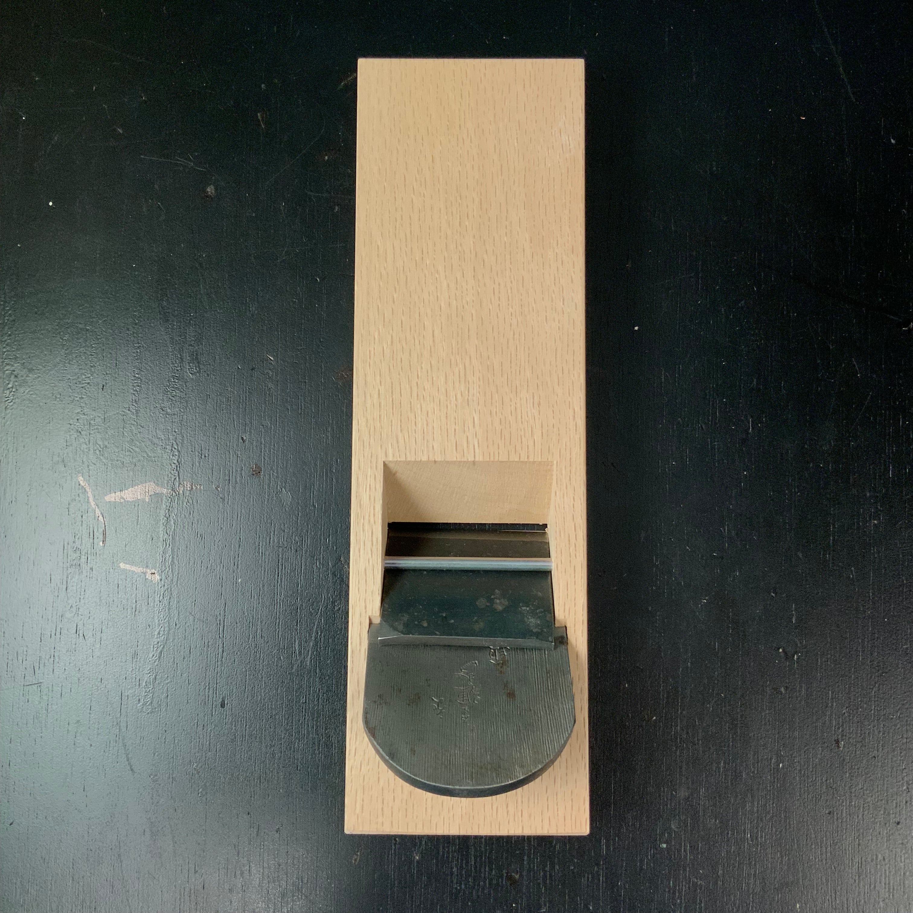 Old stock #3 Teruhide eleventh generation Ishido Teruhide Smoothing Plane / 掘出し物 輝秀 十一代目 石堂秀雄作 仕上げ鉋 小吉屋台入 70mm