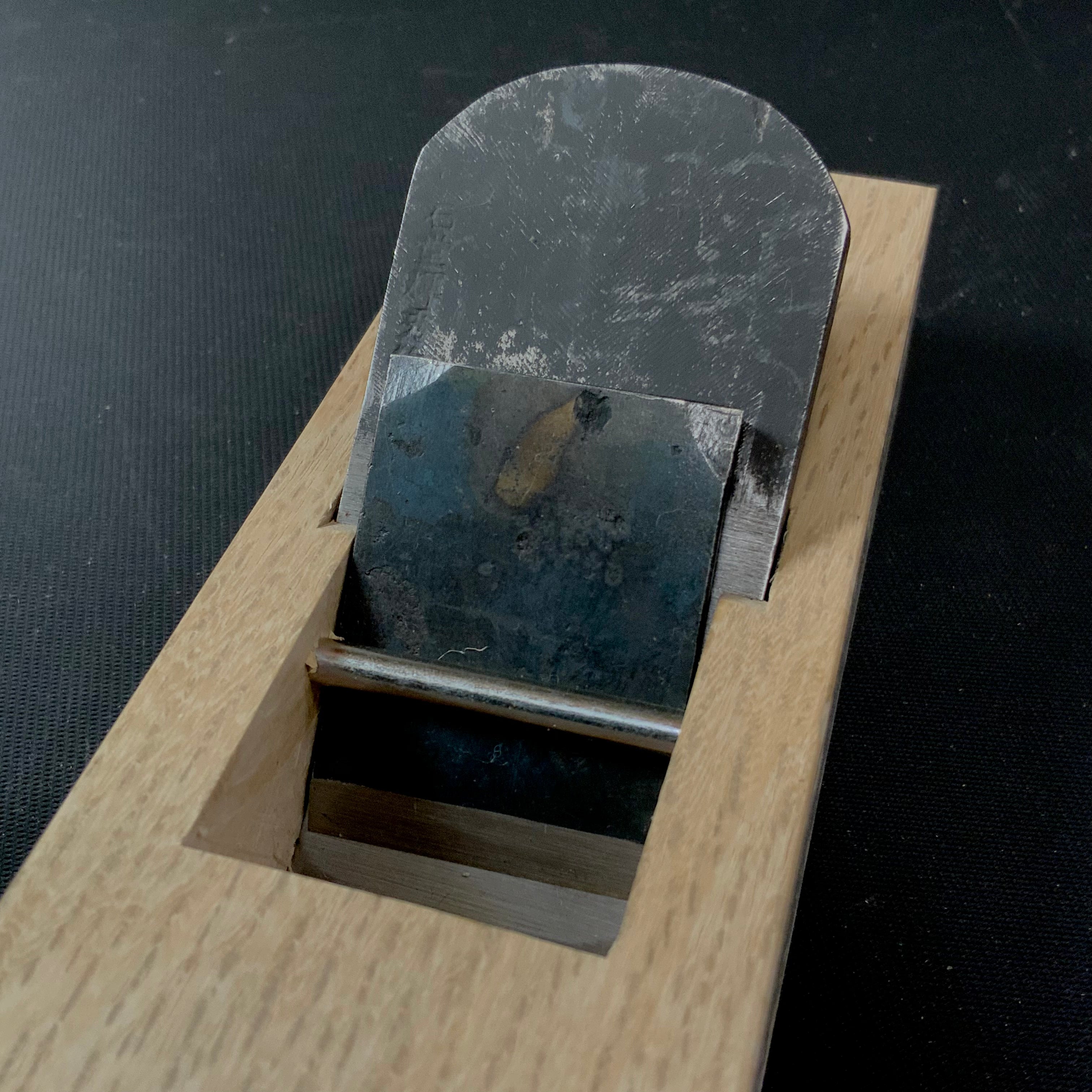 Old stock eleventh generation Teruhide Smoothing Plane (Kanna) 掘出し物 輝秀 十一代目 石堂秀雄作 仕上げ鉋 36mm
