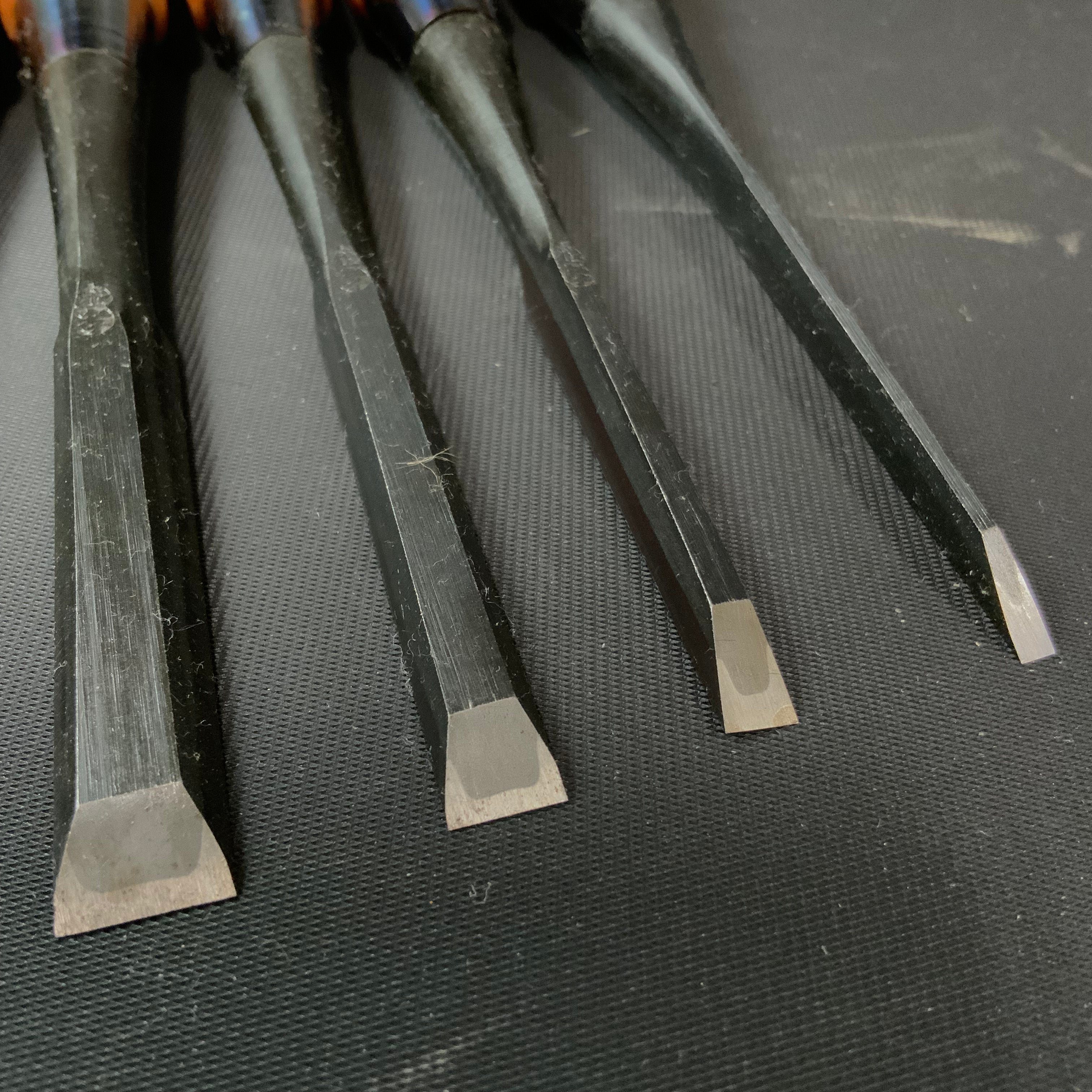 Old stock Koshitaka Bench chisels set 掘出し物 越孝 追入10本組鑿 Oirenomi