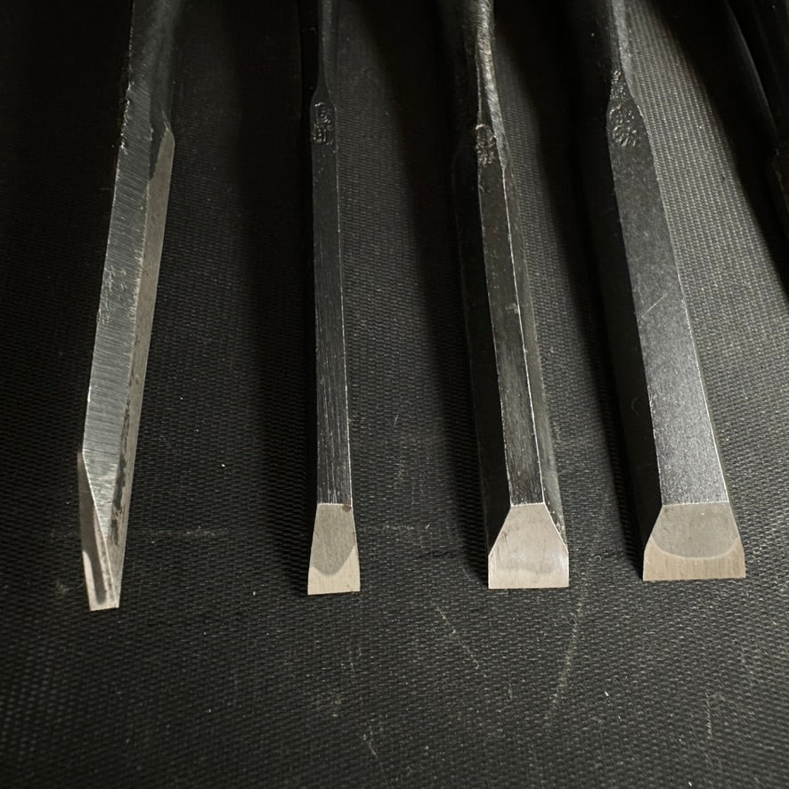 #M143 Mixed set for beginner Bench chisels set by unknown smith バラ鑿合わせ 初心者におすすめ 追入組鑿作者不明