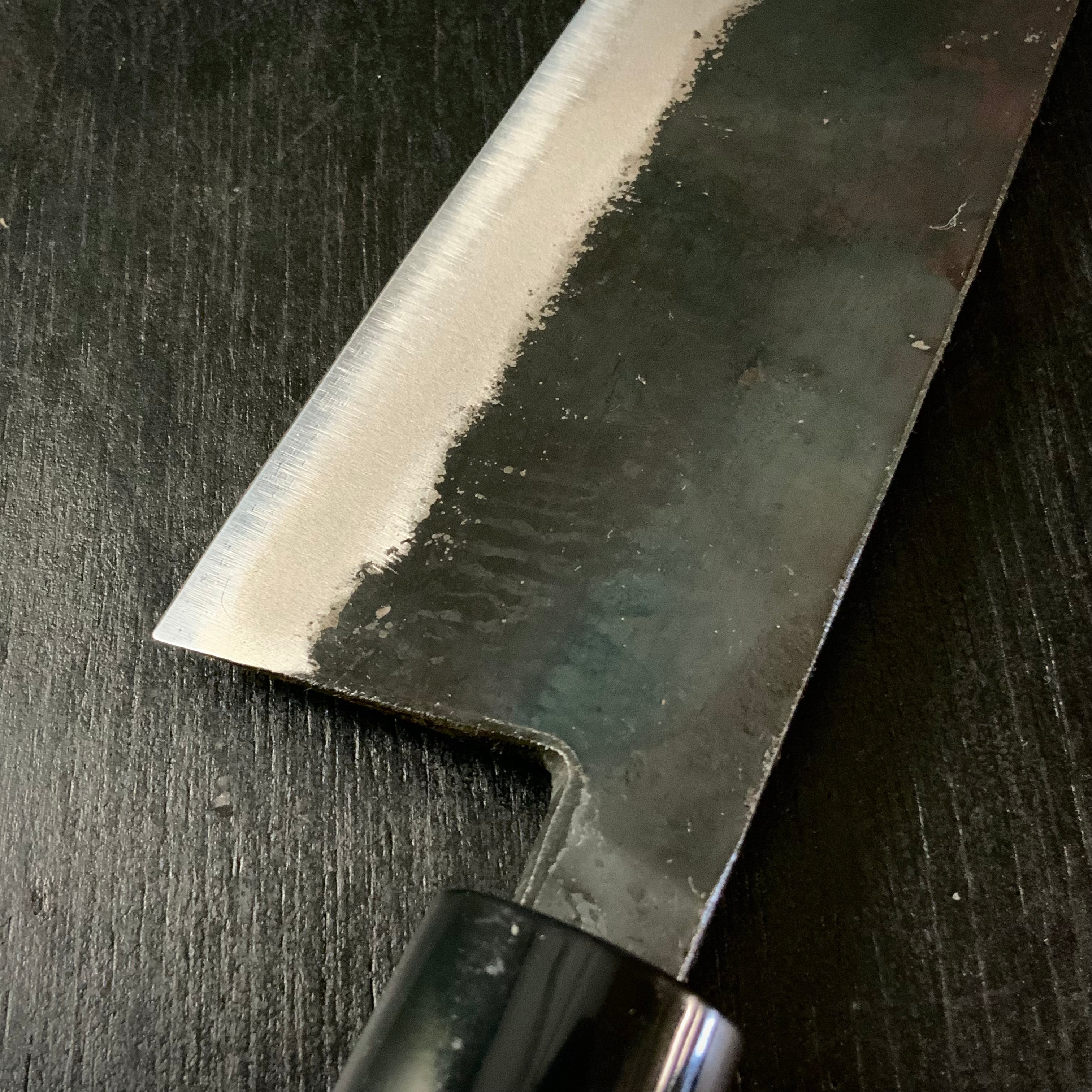 Kurouchi Santoku Bocho Blue Steel / 黒打 三徳包丁 165mm 青紙 P柄シノギ付