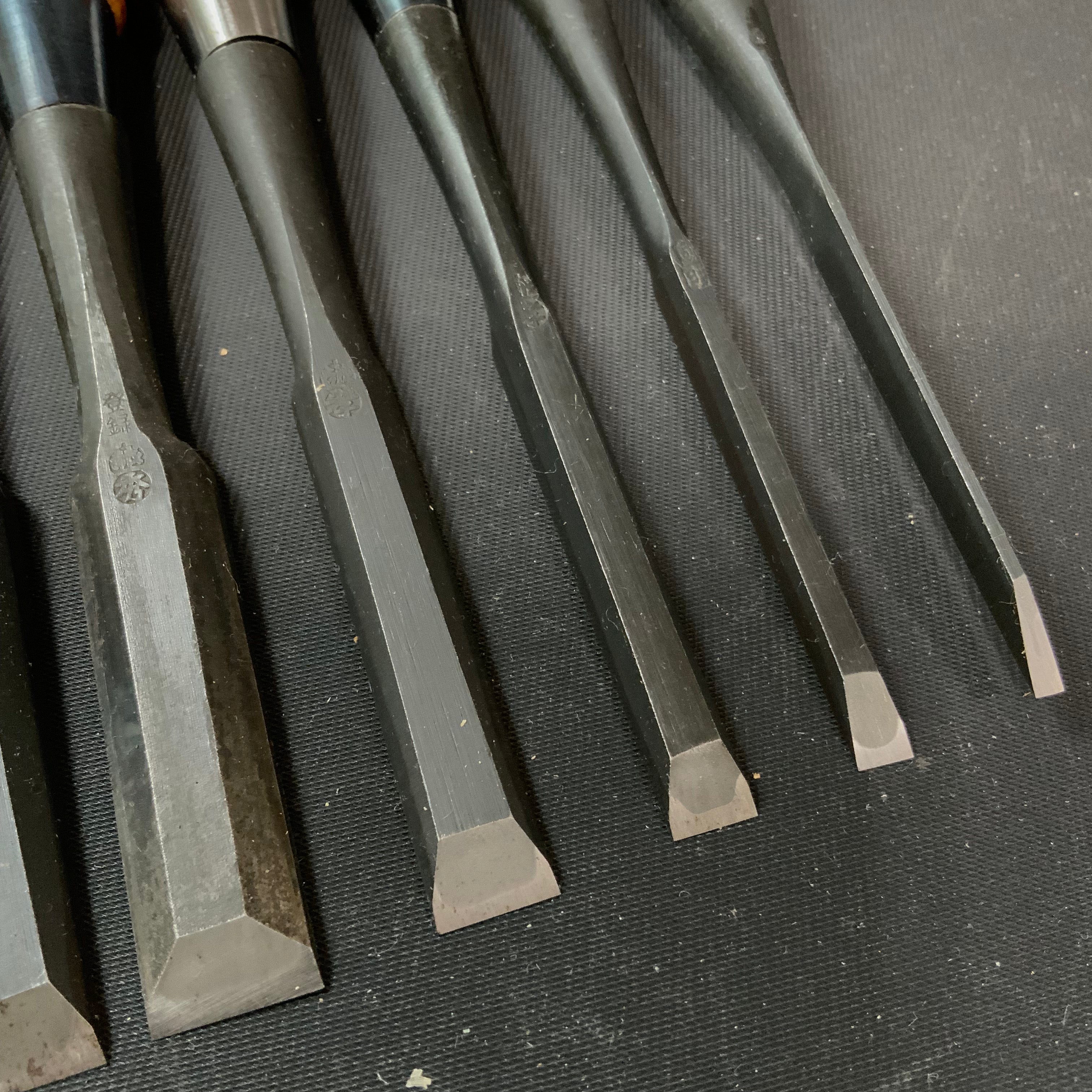 #M144 Mixed set for beginner Bench chisels set by unknown smith バラ鑿合わせ 初心者におすすめ 追入組鑿作者不明