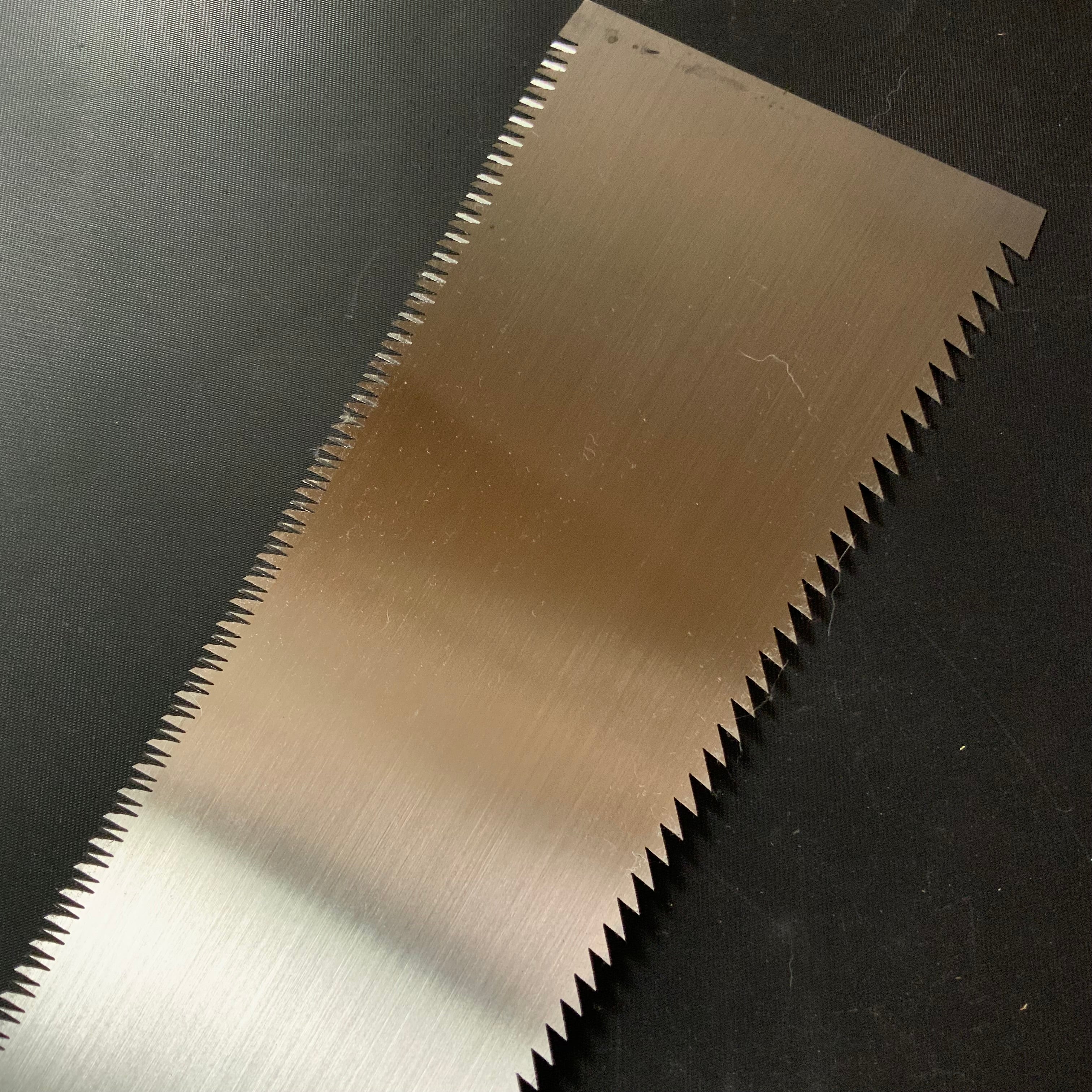 #R47 Ready to use! Old stock Double Edge Saw with Eddy Type Handles set by Kurashige 直ぐ使い 倉重栄助 目立 渦巻き柄 両刃鋸 300mm