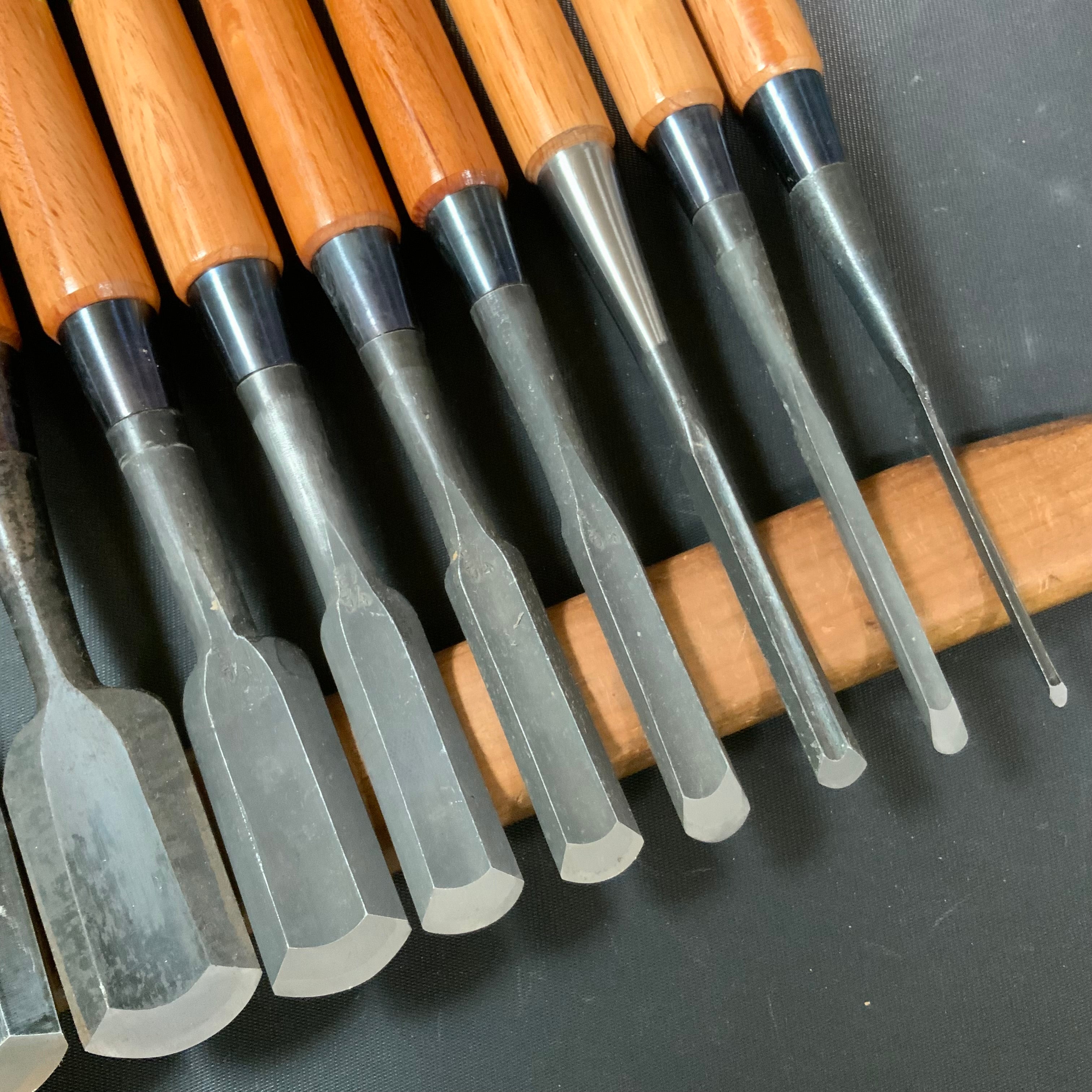 #14 Old stock Soto maru chisels set with white steel 掘出し物 外丸組鑿 10本組 Sotomarunomi