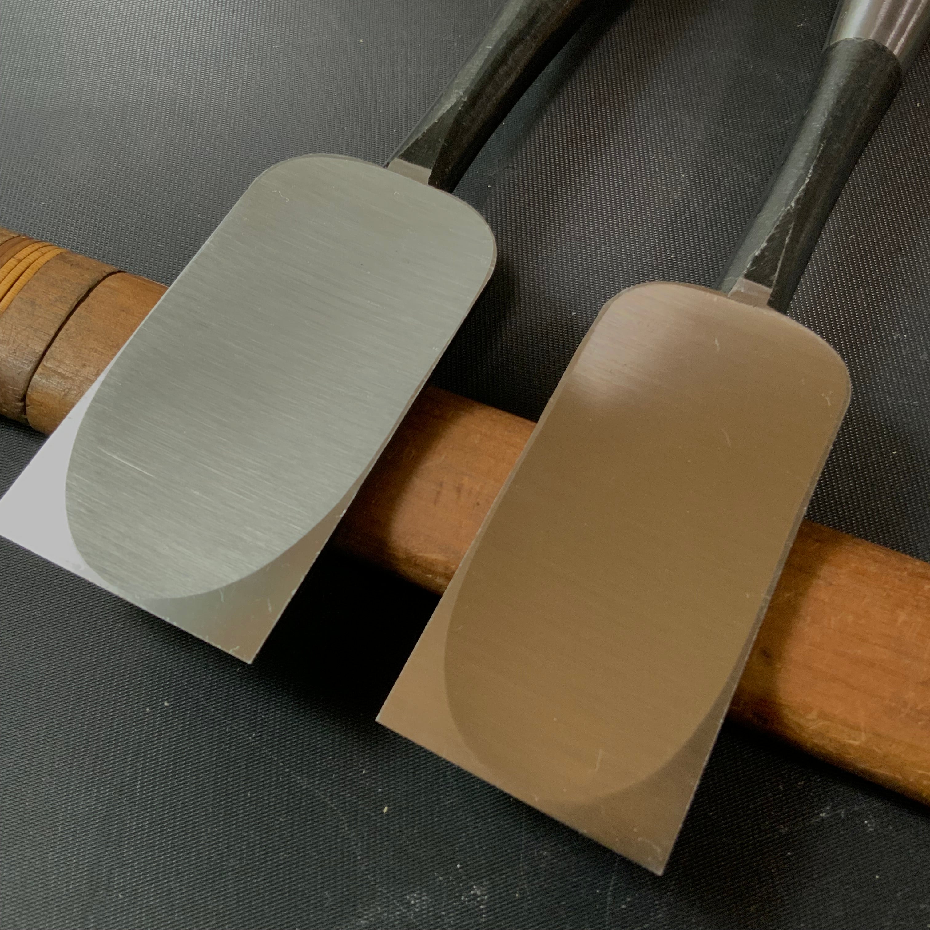 Old stock Yoshitaka Usunomi chisels Tatakinomi 掘出し物 義隆 薄鑿 42mm 48mm