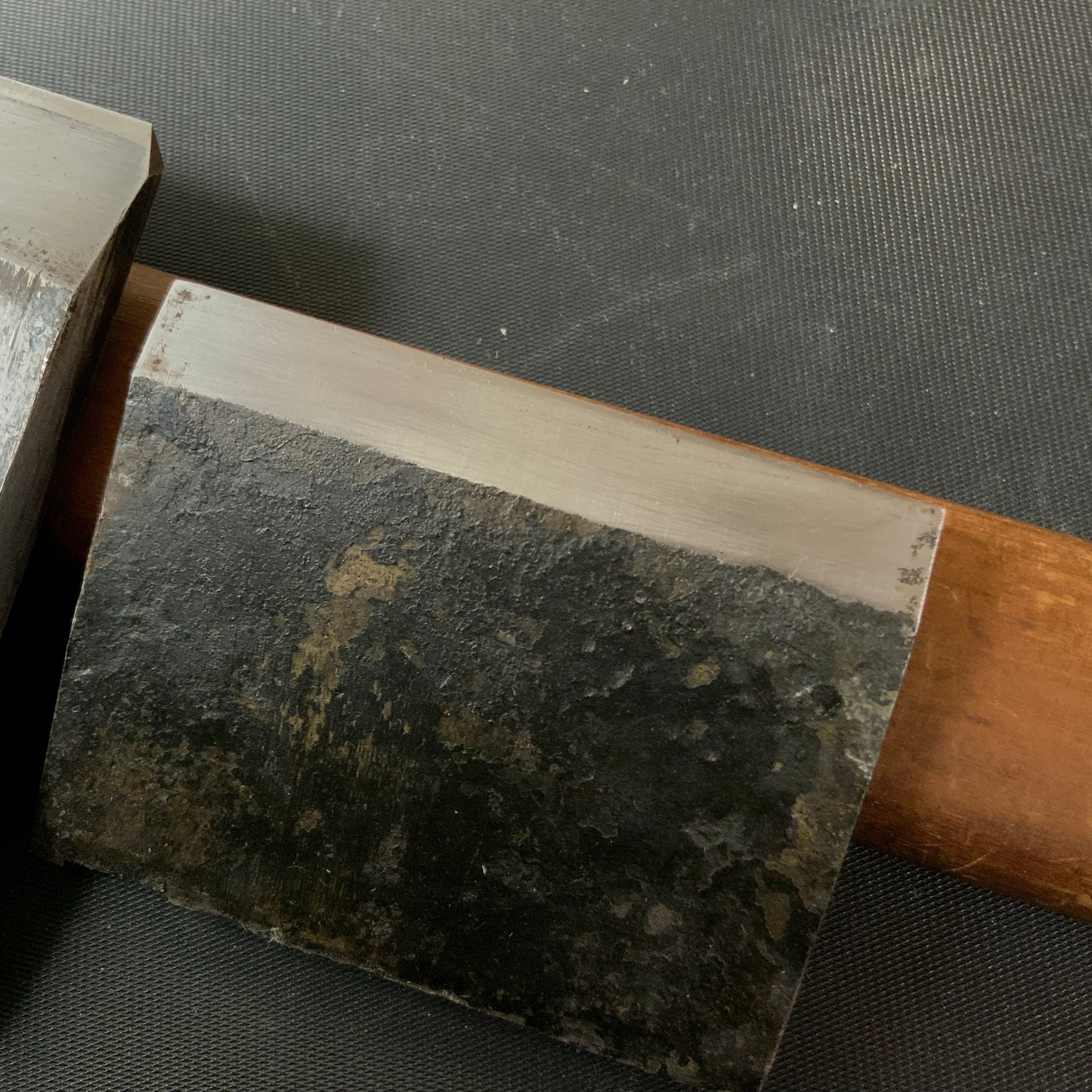 Old stock Otokozakari Smoothing Plane (Kanna) by Tsutsumitomoichi 掘出し物 堤朋一作 男盛 仕上げ鉋 80mm