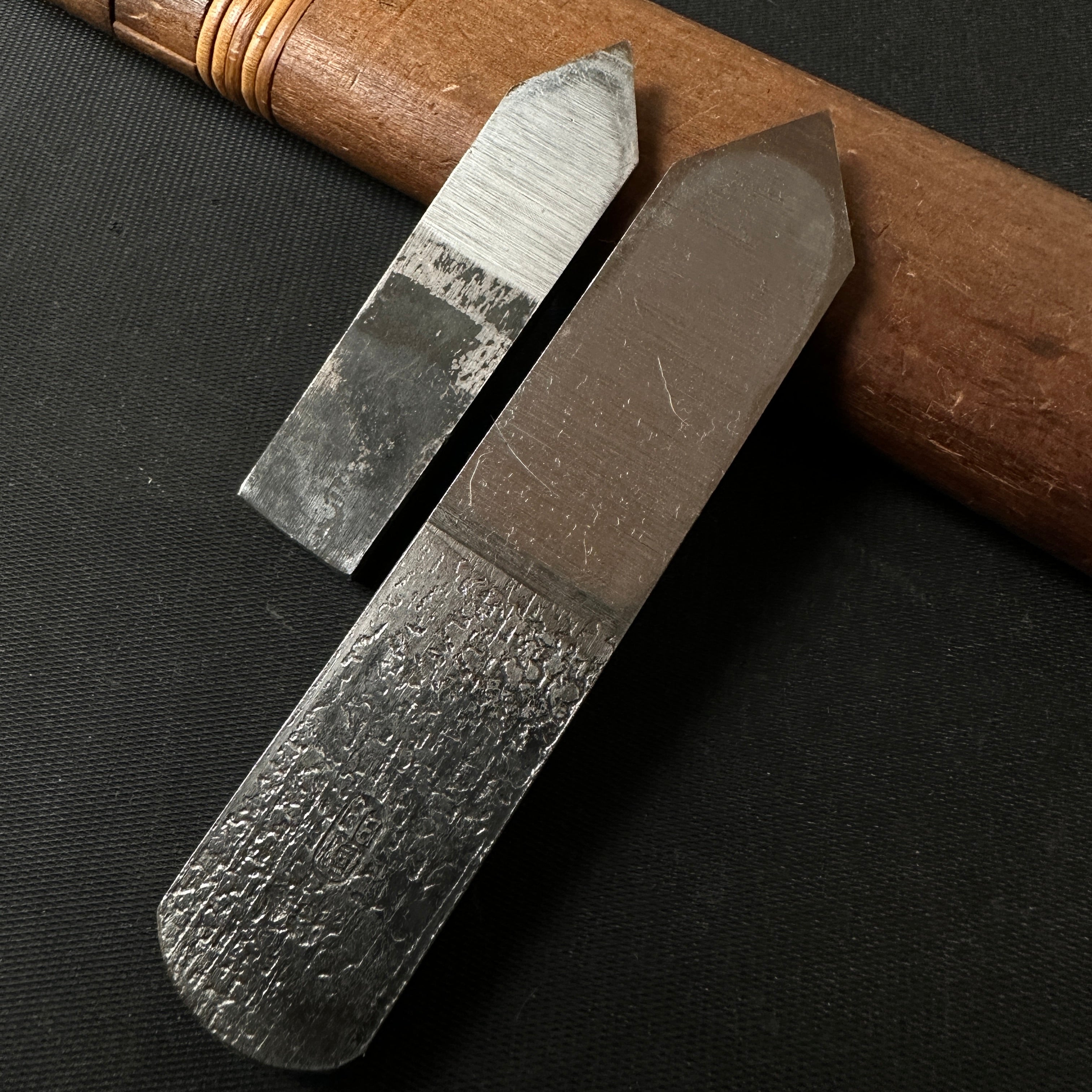 Kuniaki v-groove plane by Nakano Takeo 18mm _____中野武夫作 国明 剣鉋  18mm