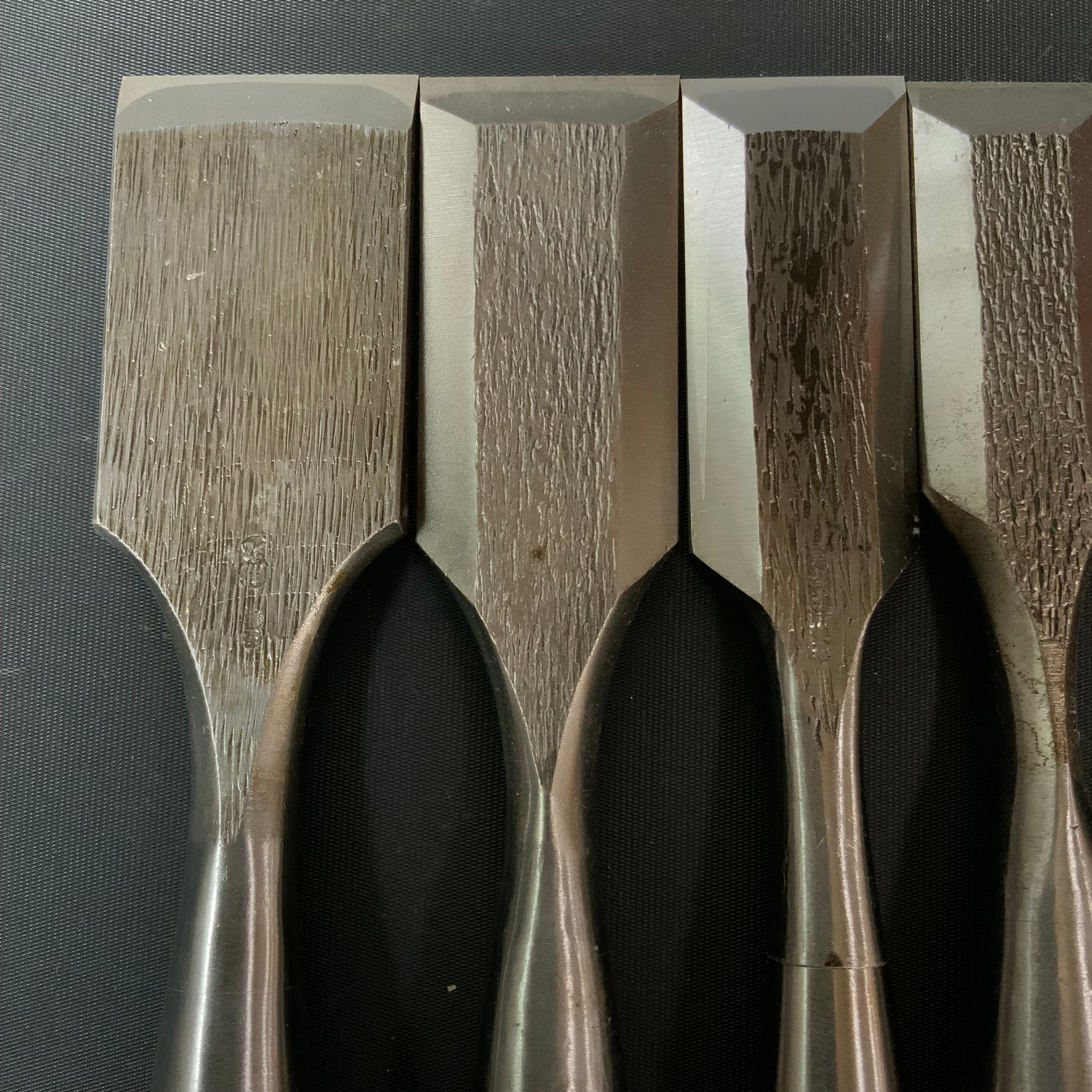 Old stock #8 Mixed set High-Speed Steel Damekiri chisels Timber chisels 掘出し物 バラ鑿合わせ ハイス ダメ切鑿 6本組