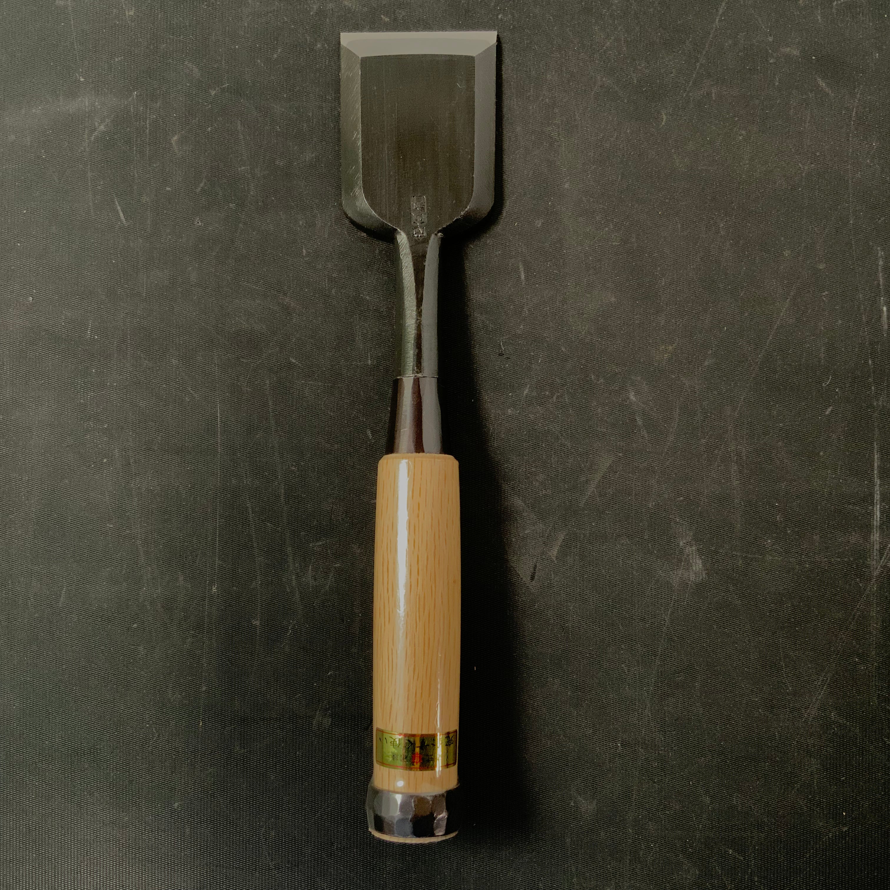 Tasai Bench chisels (Oirenomi) with blue steel 田斎作 黒仕上 追入鑿 48mm