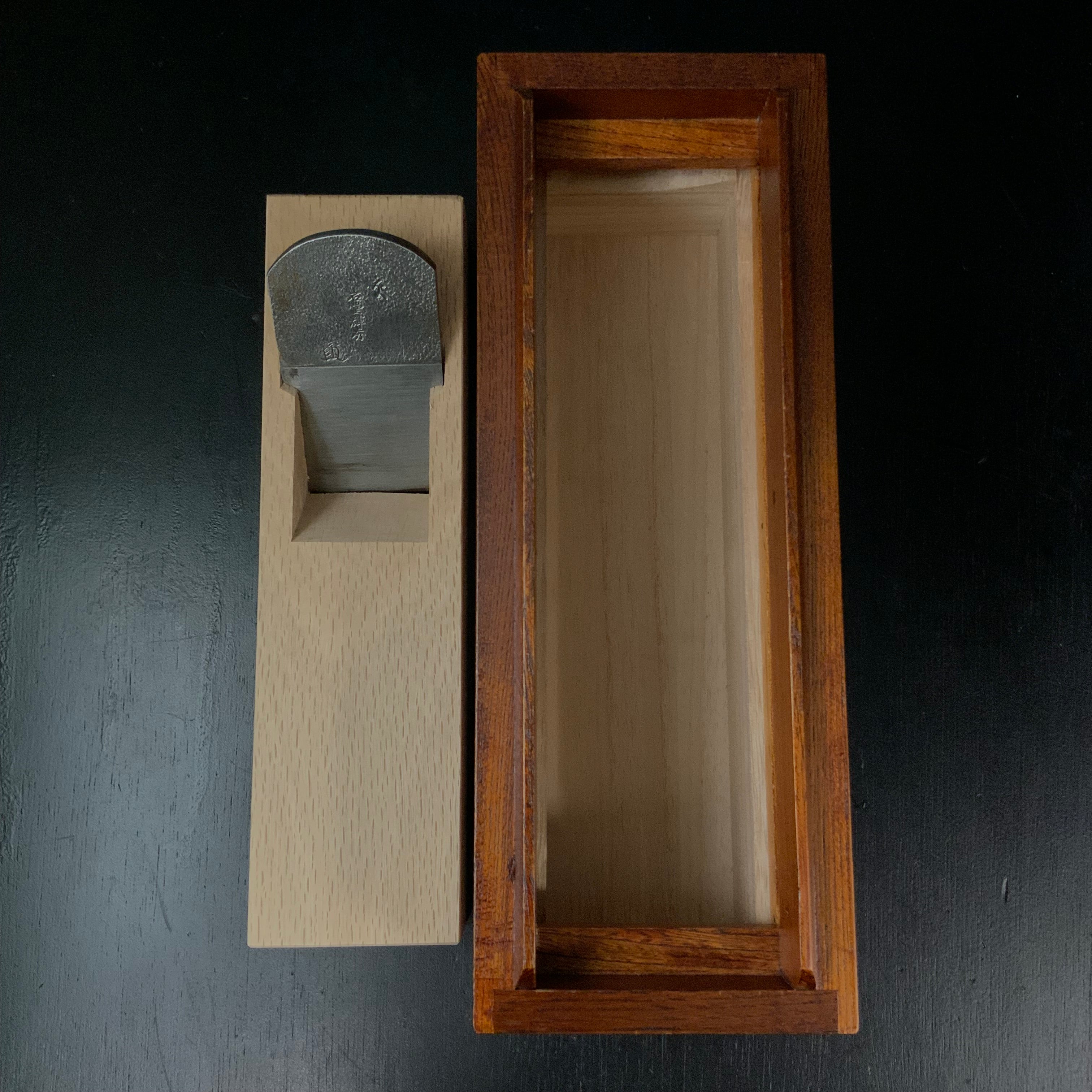 Ishido Katsuobushi (Dried Bonito) Shaving Plane Set 石堂輝秀 労働大臣章受賞記念 鰹節削り器 58mm