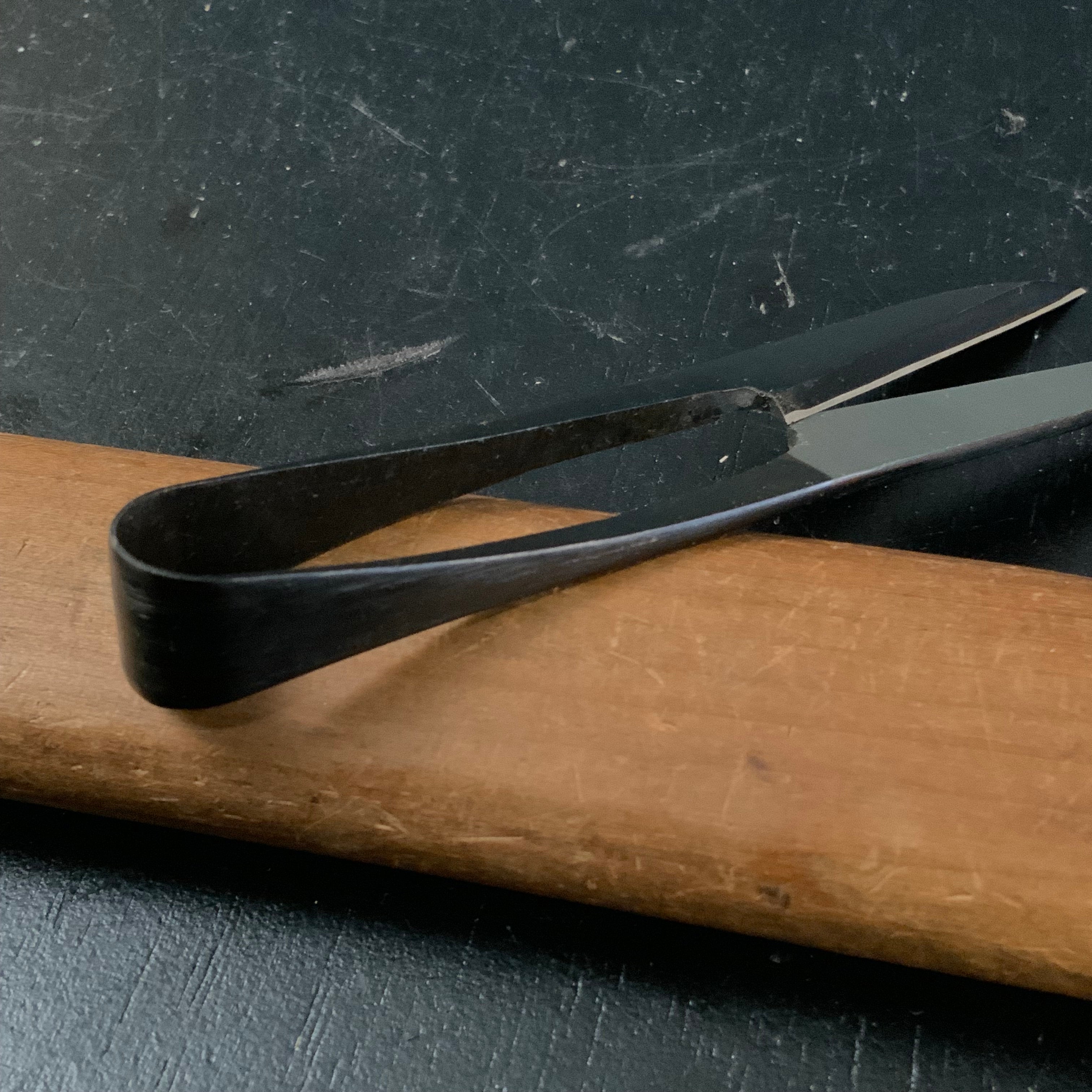 Old stock Tomisaburou Nigiri basami Hand made Traditional Japanese scissors long blade 掘出し物 民三郎 手作り 握り鋏 軸広 長刃 手作り