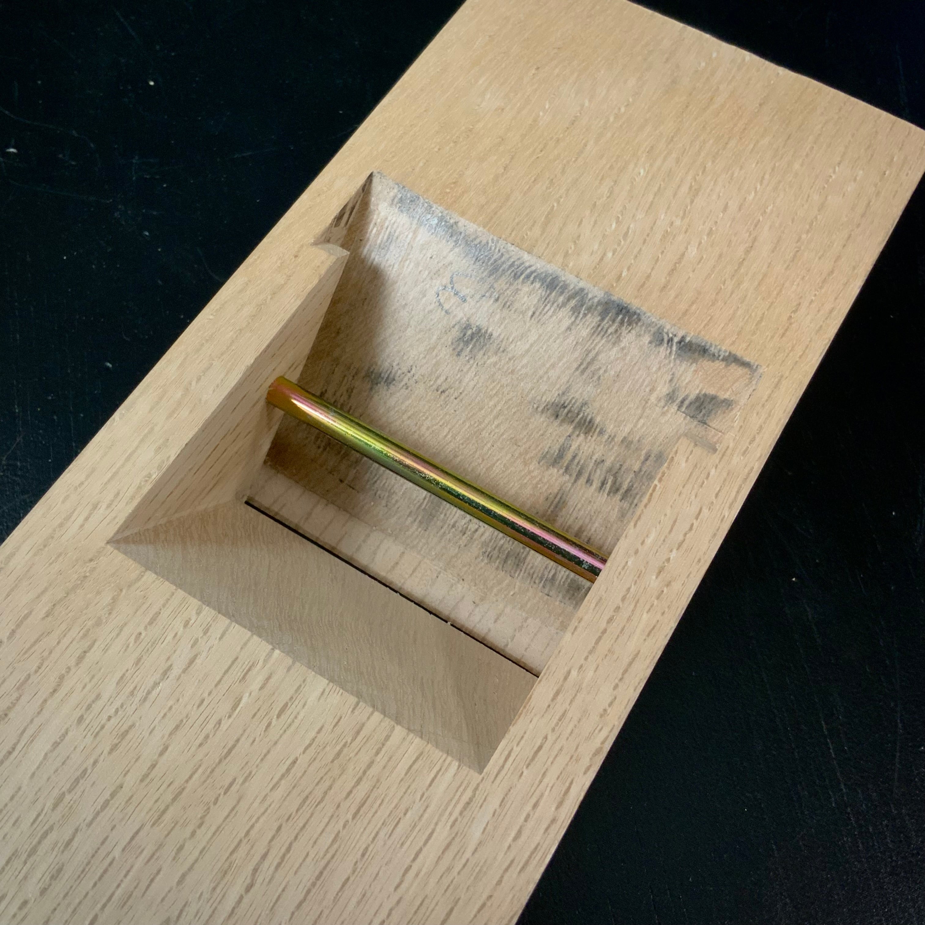 Old stock Otokomori Smoothing Plane (Kanna) by Ogatashixyushi 掘出し物 男盛 龍進斉小片秀士作 仕上げ鉋 70mm