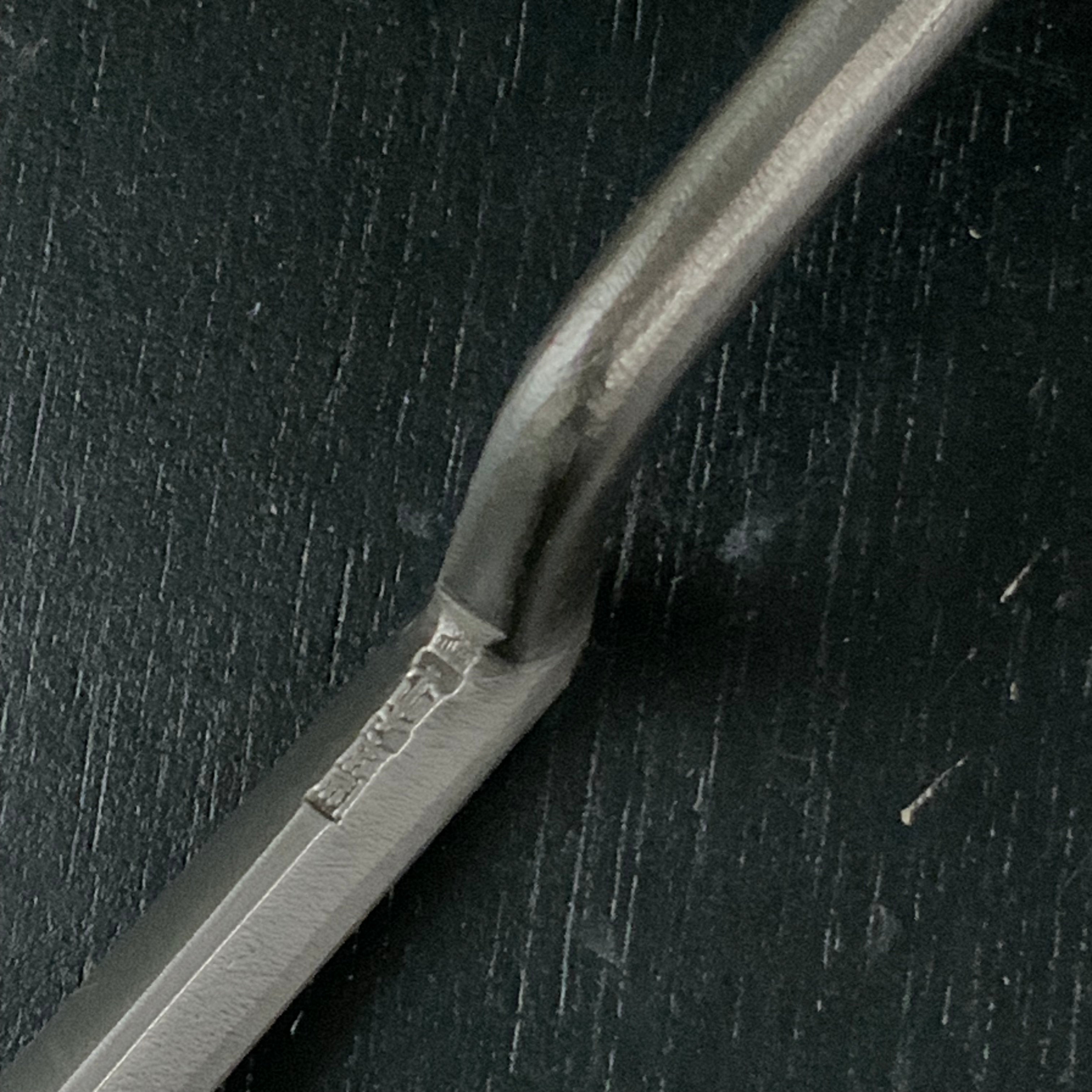 Tasai Special Dovetail Trowel chisel (Kote nomi) 田斎作 鎬鏝鑿 白樫柄 9mm