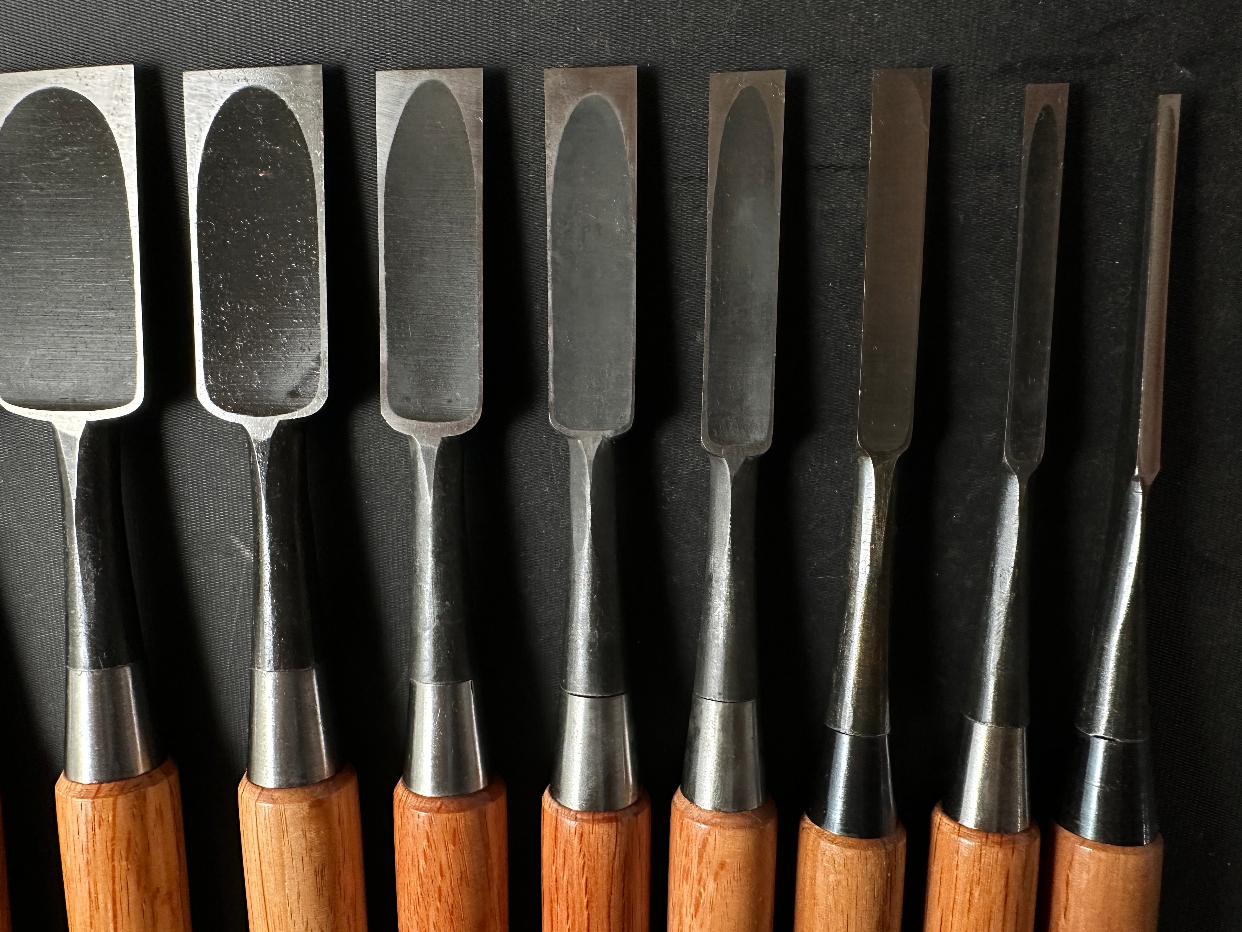 #M132 Mixed set for beginner Bench chisels set by unknown smith バラ鑿合わせ 初心者におすすめ 追入組鑿 作者不明