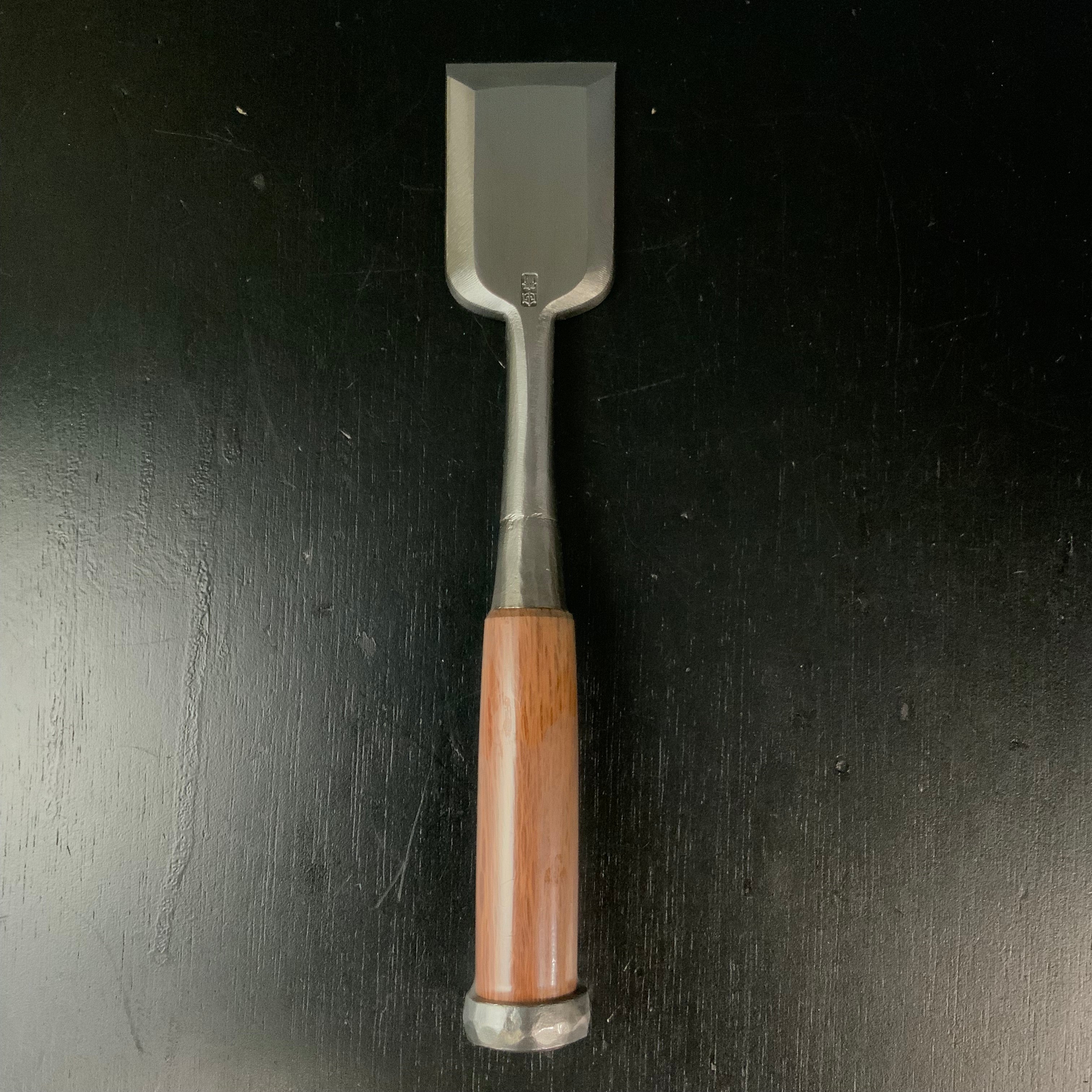 Tasai Special Medium Timber chisels with Japanese red oak 田斎作 中叩き鑿 赤樫柄 48mm Chutatakinomi