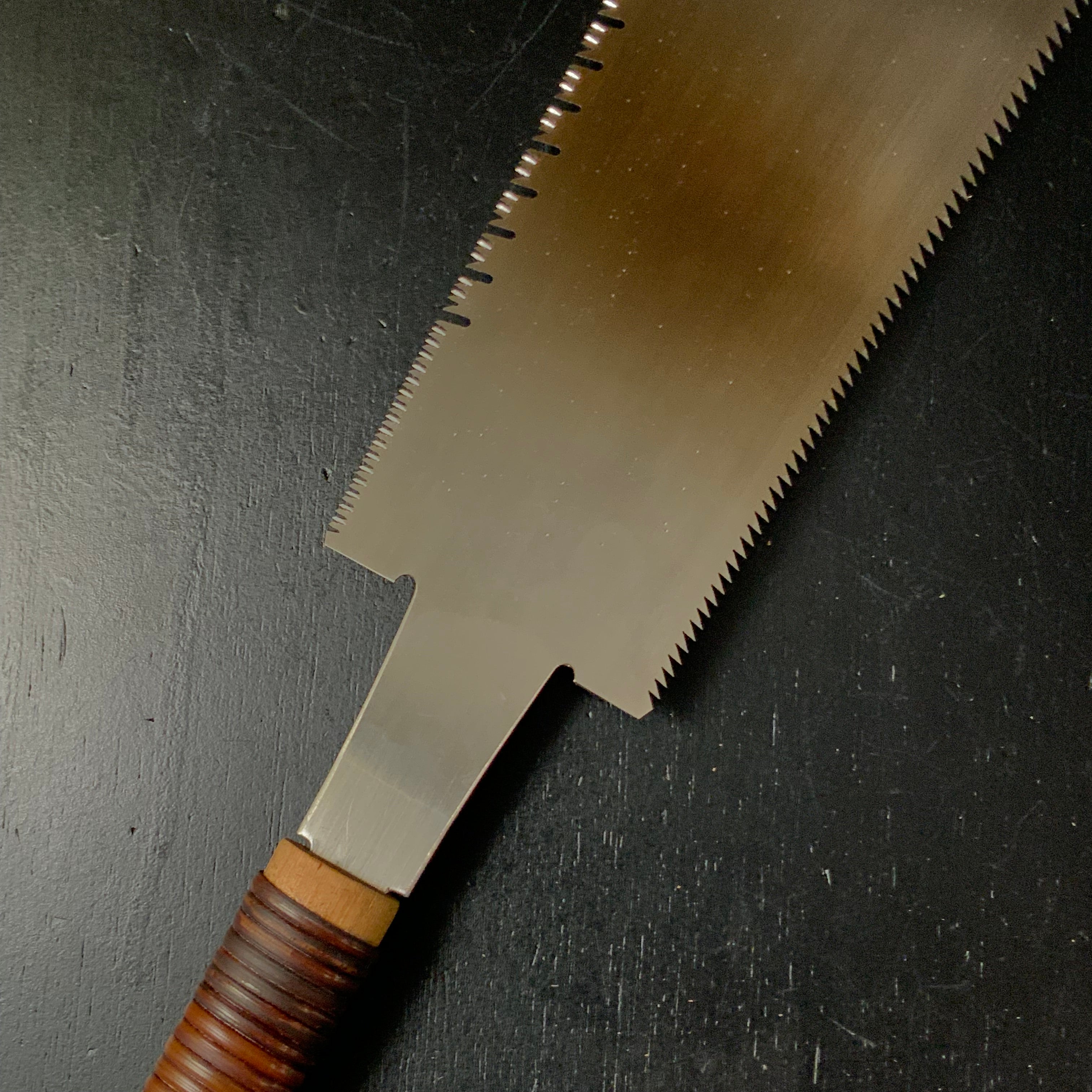 #196 Nagakatsu Double Edge (Ryoba) Saw with Eddy Type Handles For Soft Wood 長勝鋸 両刃鋸 渦巻き柄 針葉材用 245mm