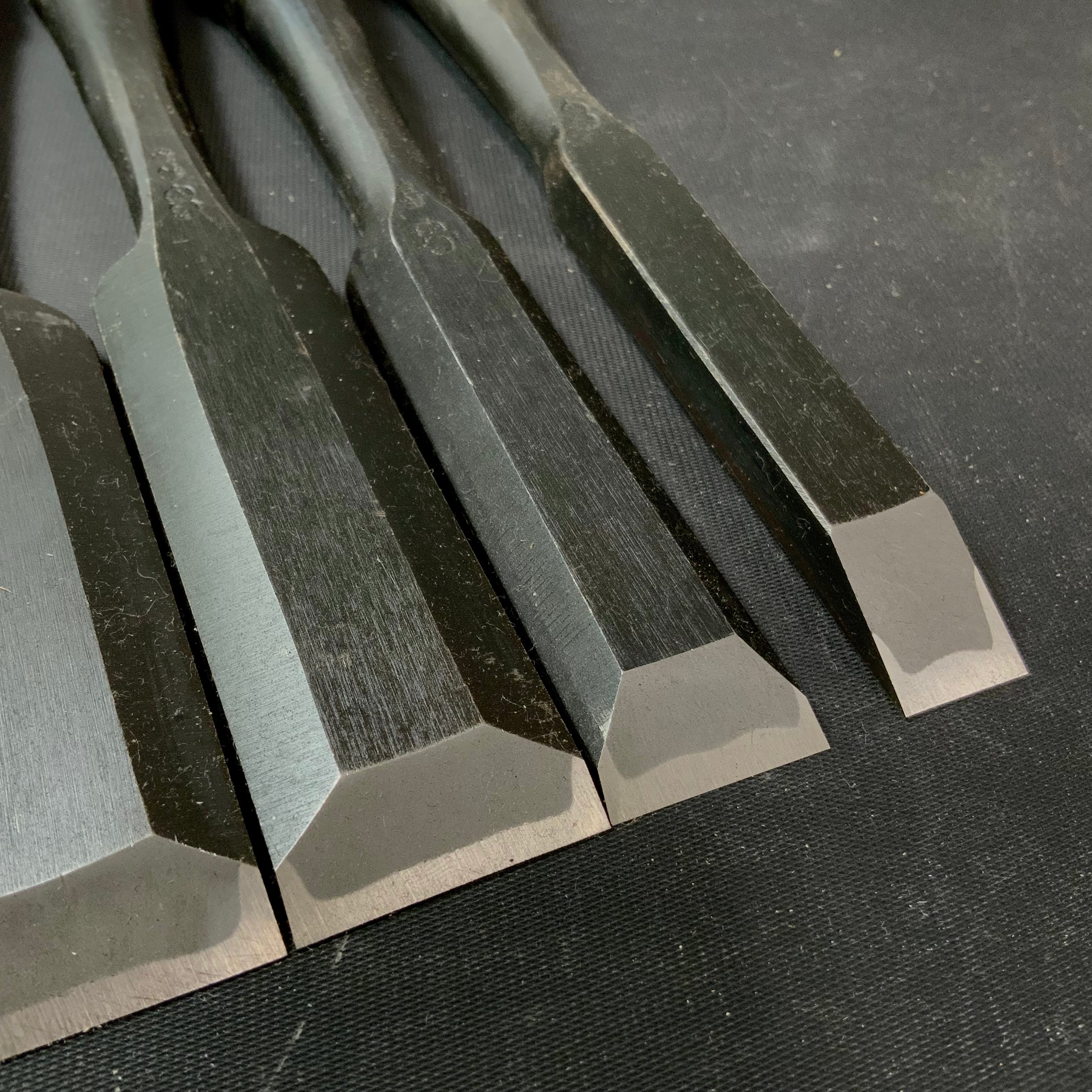 Koshitaka Timber chisels set with White Steel 越孝 厚鑿 6本組 Atsunomi