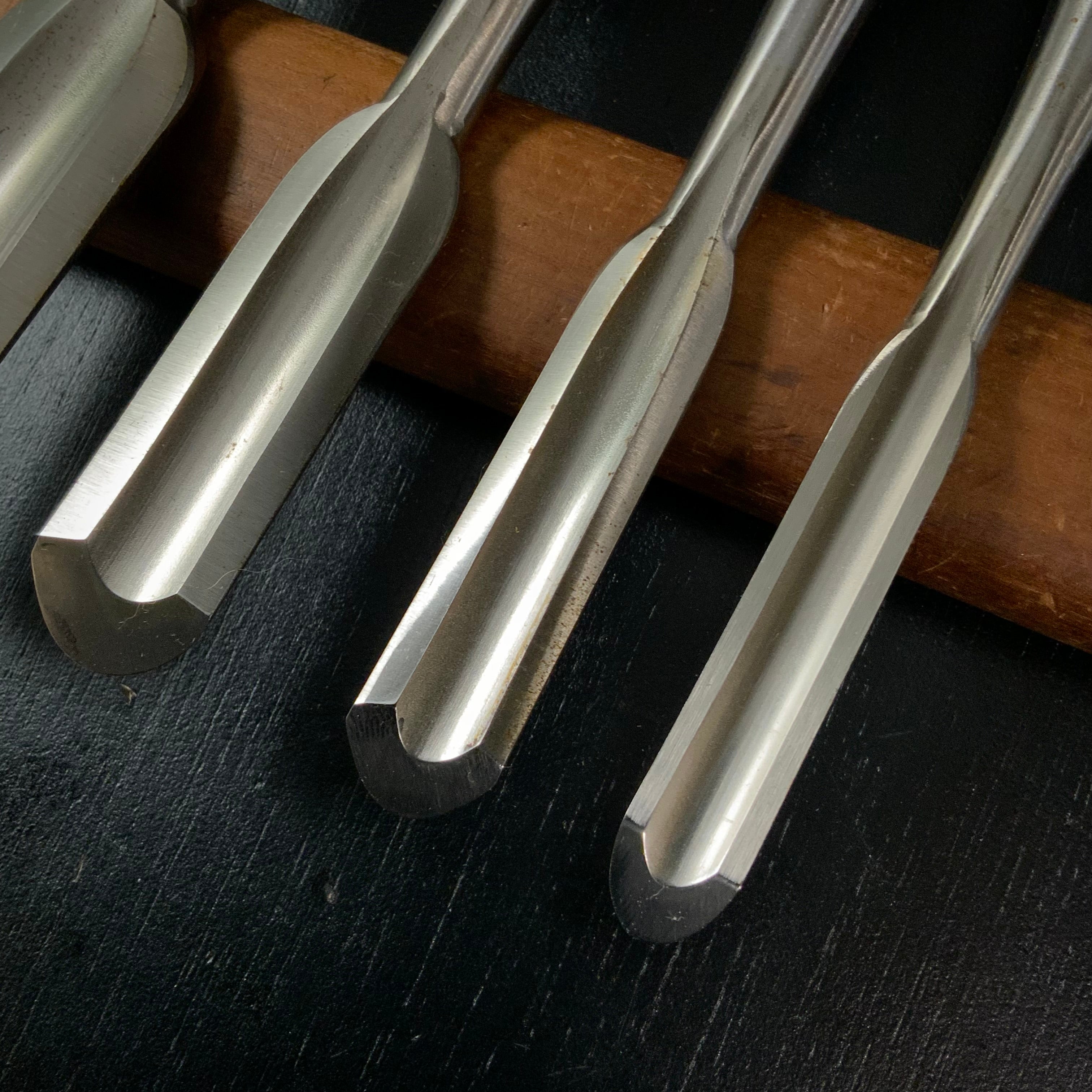 Sukemaru High-Speed Steel Sotomarunomi chisels set 4pc 助丸 ハイス 外丸鑿 Sotomarunomi 4本組