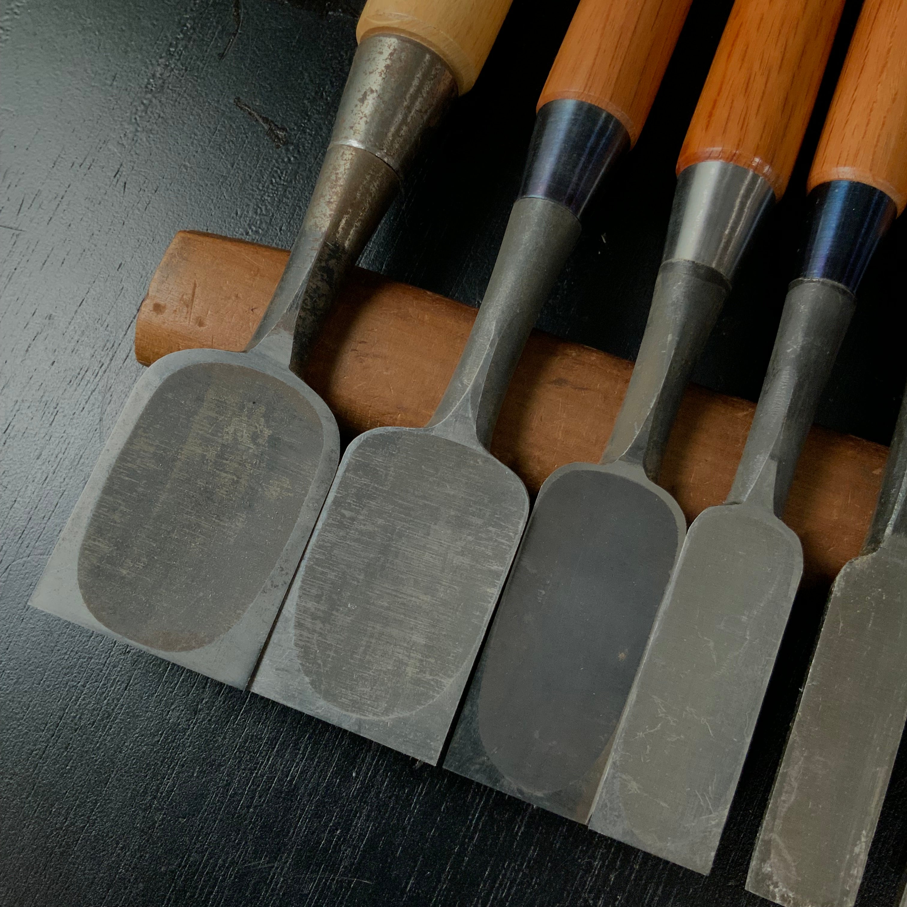 #M183 Mixed set for beginner Bench chisels set by unknown smith バラ鑿合わせ 初心者におすすめ 追入組鑿作者不明