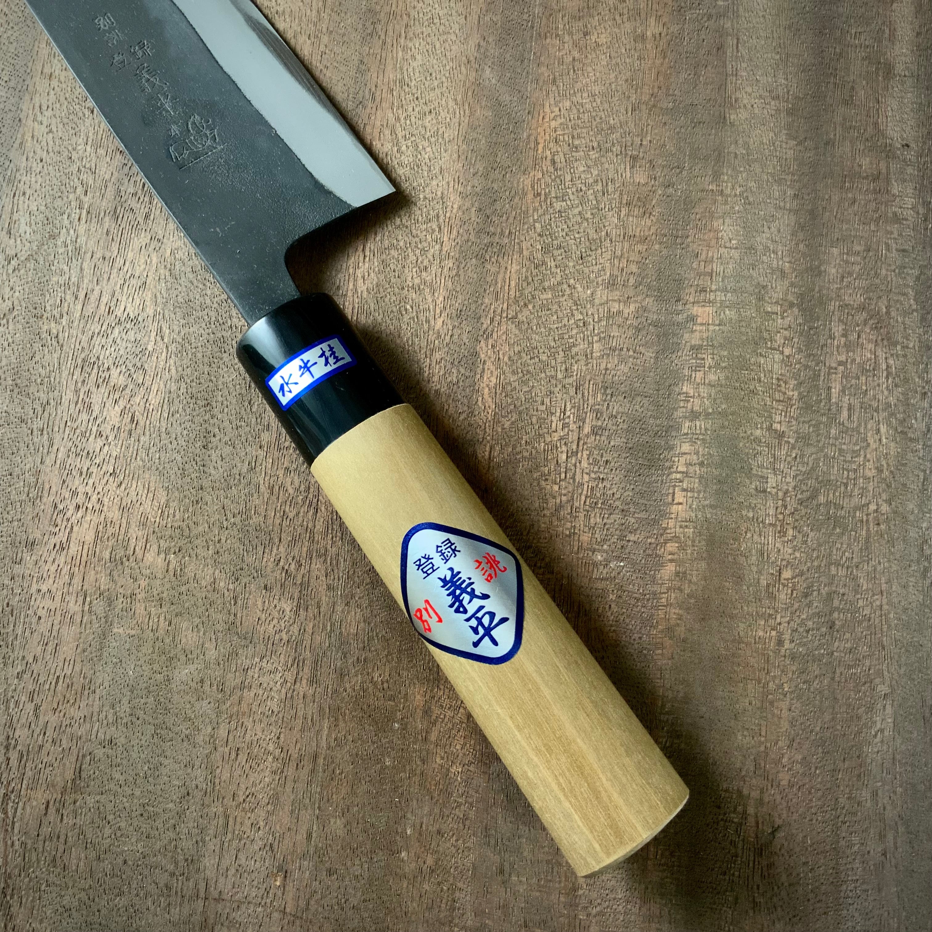 Gihei Santoku Bocho with blue steel / 義平 三徳包丁 青紙付 165mm
