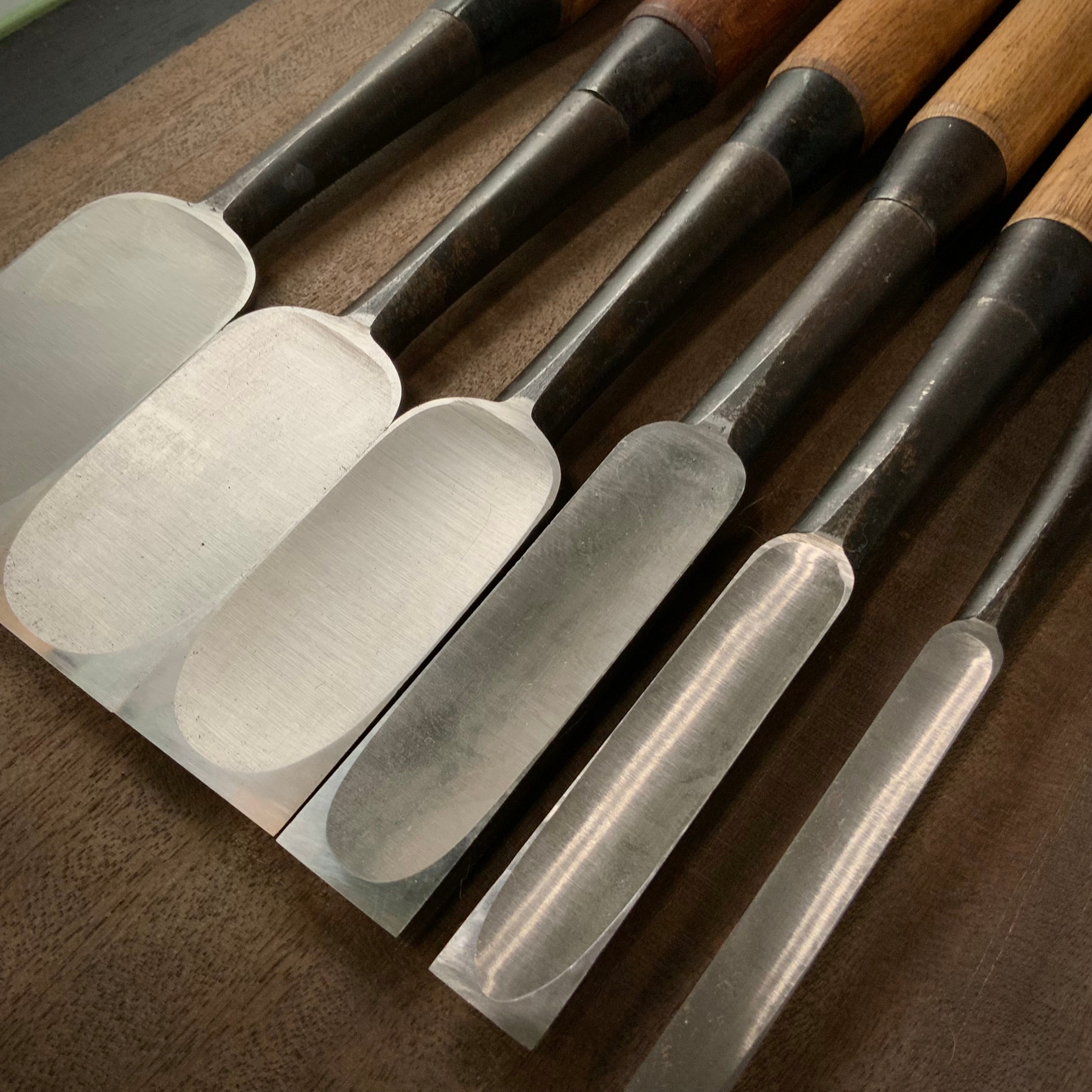 Old stock Hidari Hisasaku 2rd Timber chisels by Ikegami Takanobu 池上喬庸作 二代目左久作 叩き鑿 Tatakinomi