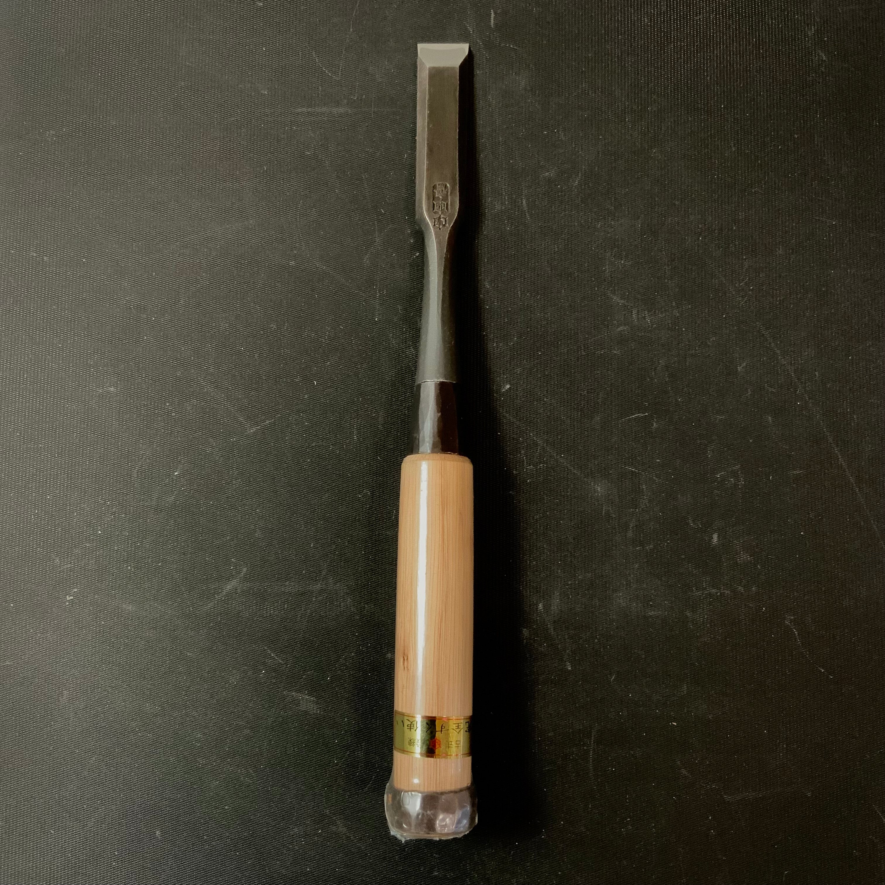 Tasai Bench chisels (Oirenomi) with blue steel 田斎作 黒仕上 追入鑿 芯付