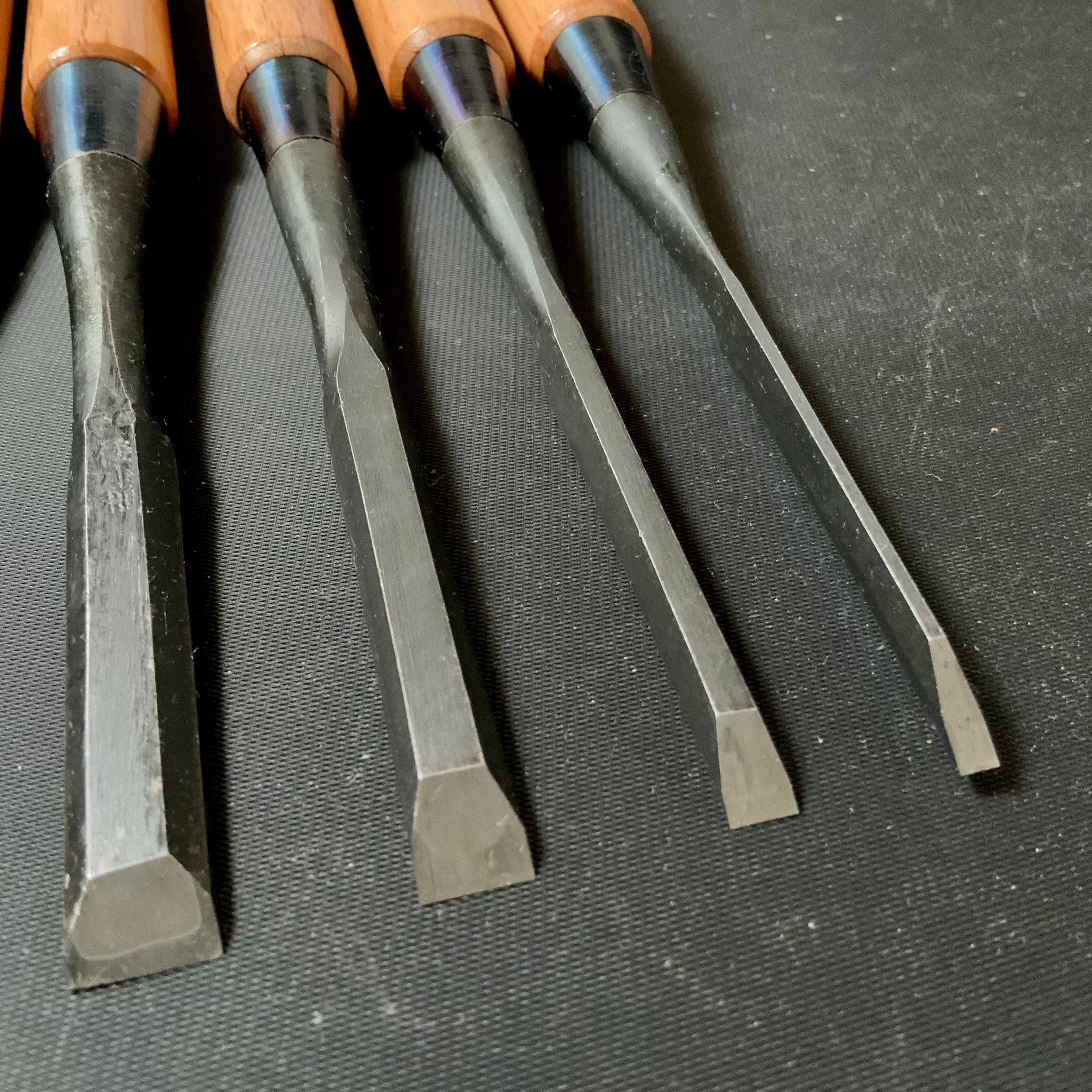 #M150 Mixed set for beginner Bench chisels set by unknown smith バラ鑿合わせ 初心者におすすめ 追入組鑿作者不明
