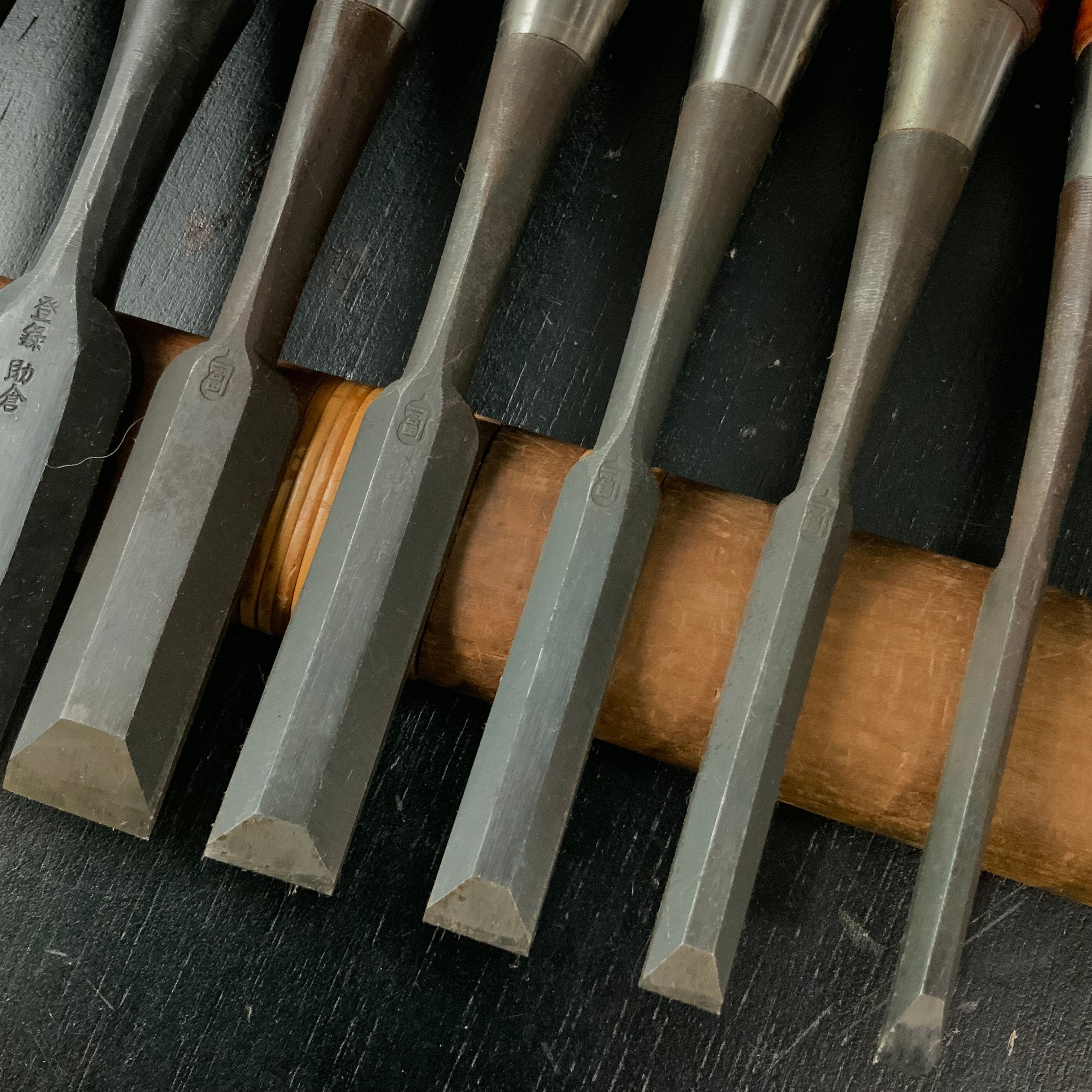 #M181 Mixed set for beginner Bench chisels set by unknown smith バラ鑿合わせ 初心者におすすめ 追入組鑿作者不明
