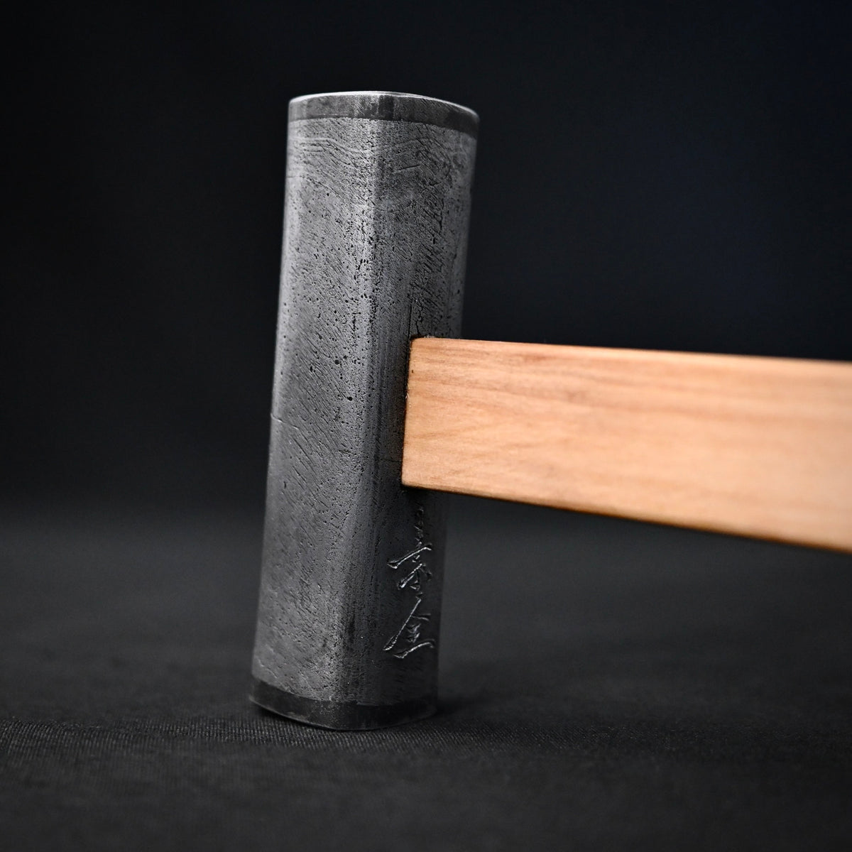 Sozen Square Hammers Damascus finish with Ushigoroshi Handle 素全 四角玄翁 ダマスカス鋼 ウシゴロシ柄入