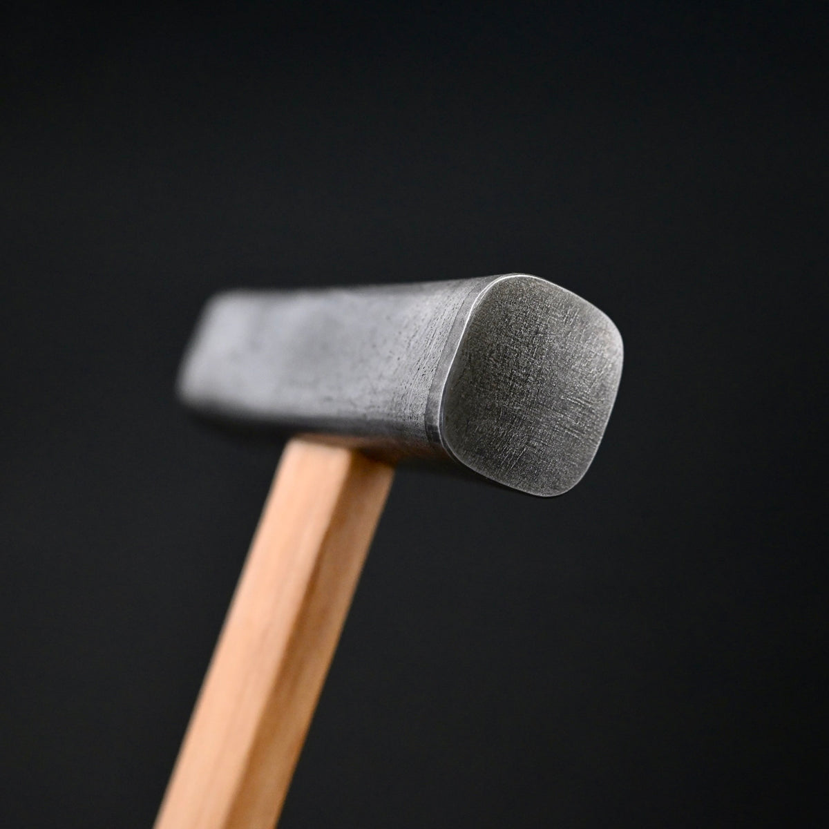 Sozen Square Hammers Damascus finish with Ushigoroshi Handle 素全 四角玄翁 ダマスカス鋼 ウシゴロシ柄入