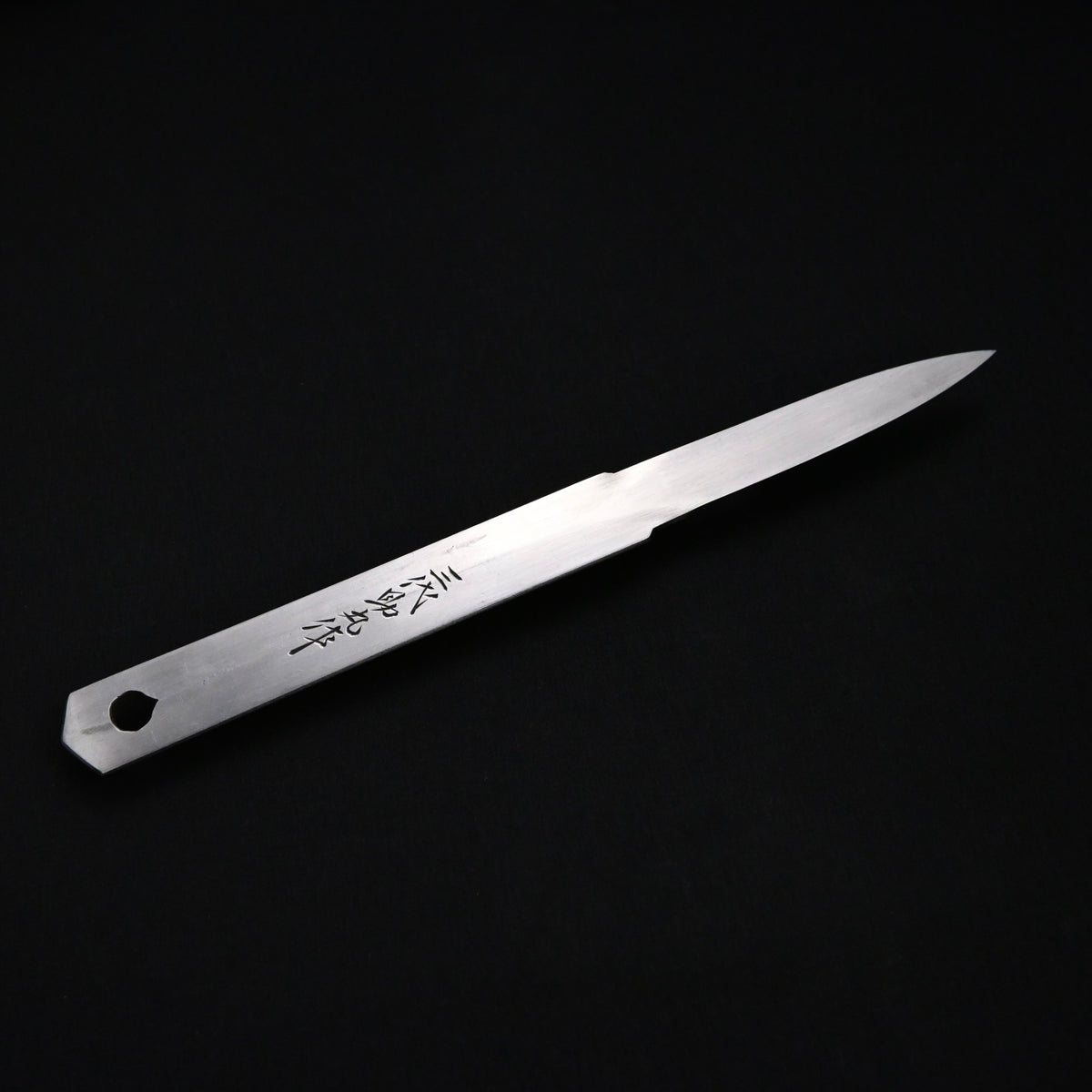 Kengata Knife 'Nennen Saisai' Sukemaru 3rd generation 碓氷金三郎 剣型刀子「年々歳々」 三代目助丸作(kiridashi)