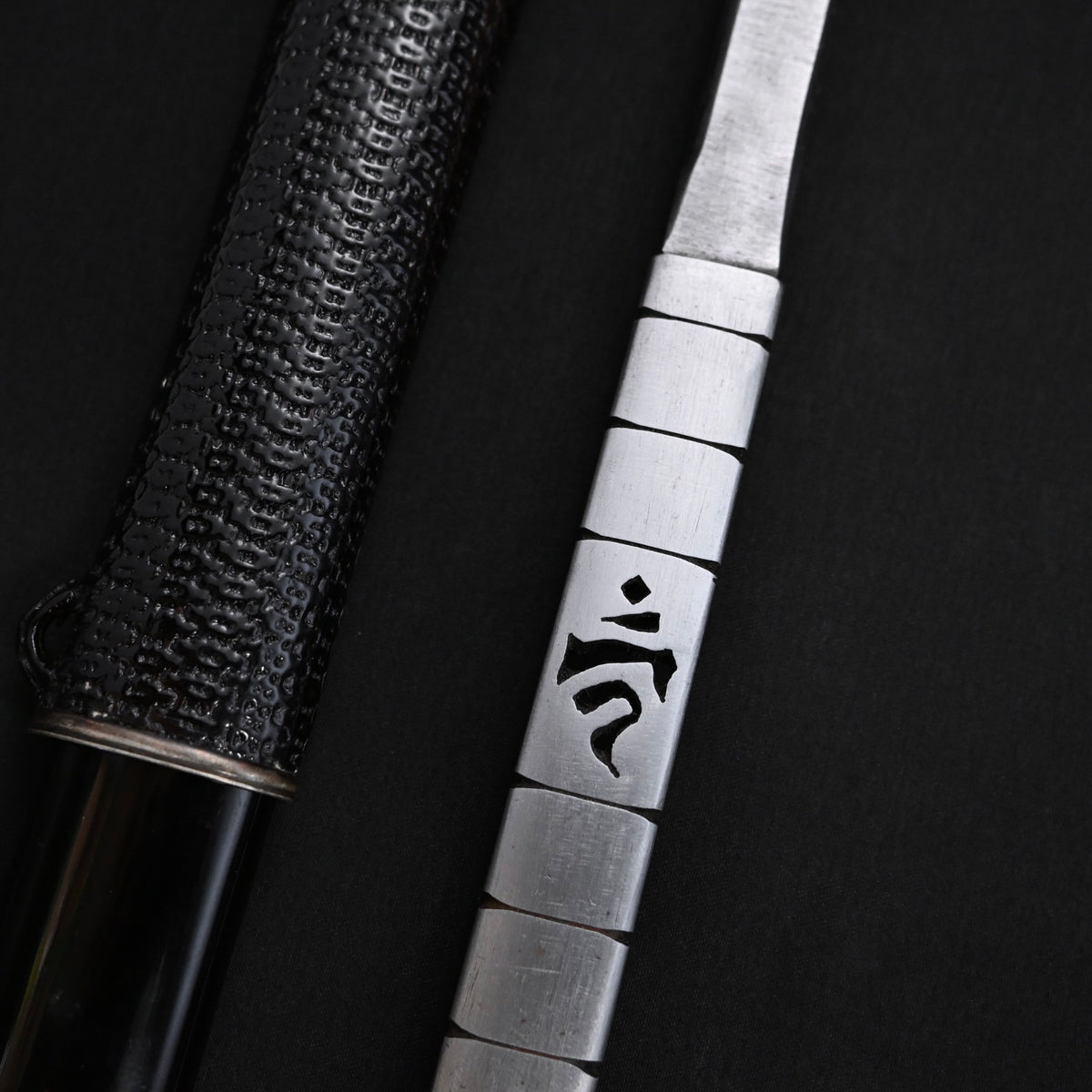 Kengata Knife Sukemaru 3rd generation 碓氷金三郎 剣型刀子「梵字 透かし」 三代目助丸作