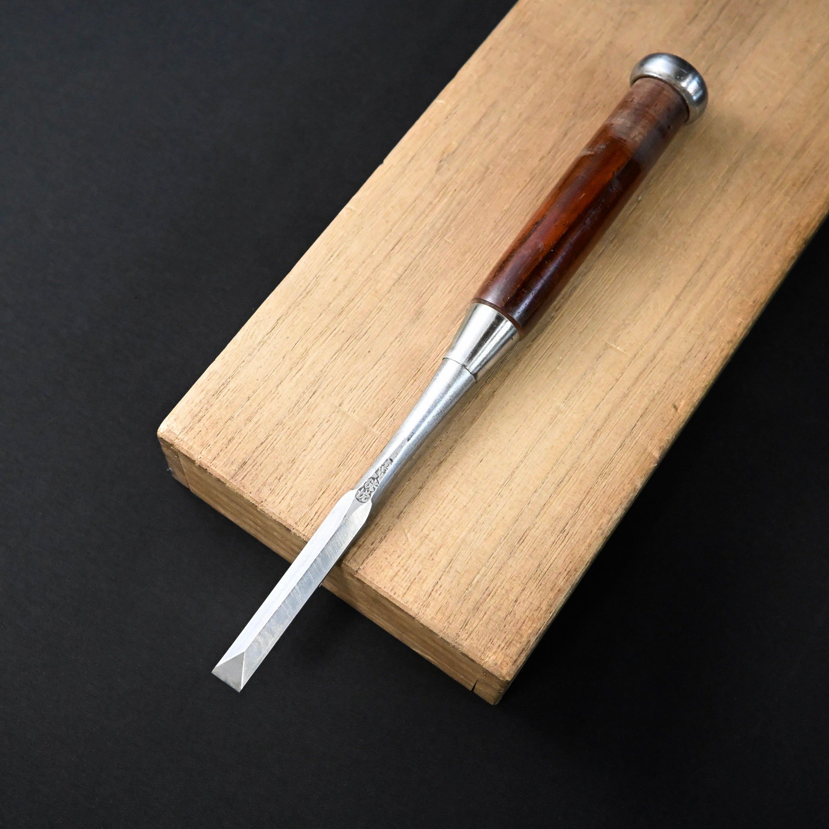 M-6 掘り出し物 侊悦作 鎬追入鑿 9mm Old stock Kouetsu Dovetail Bench Chisels by Tasai