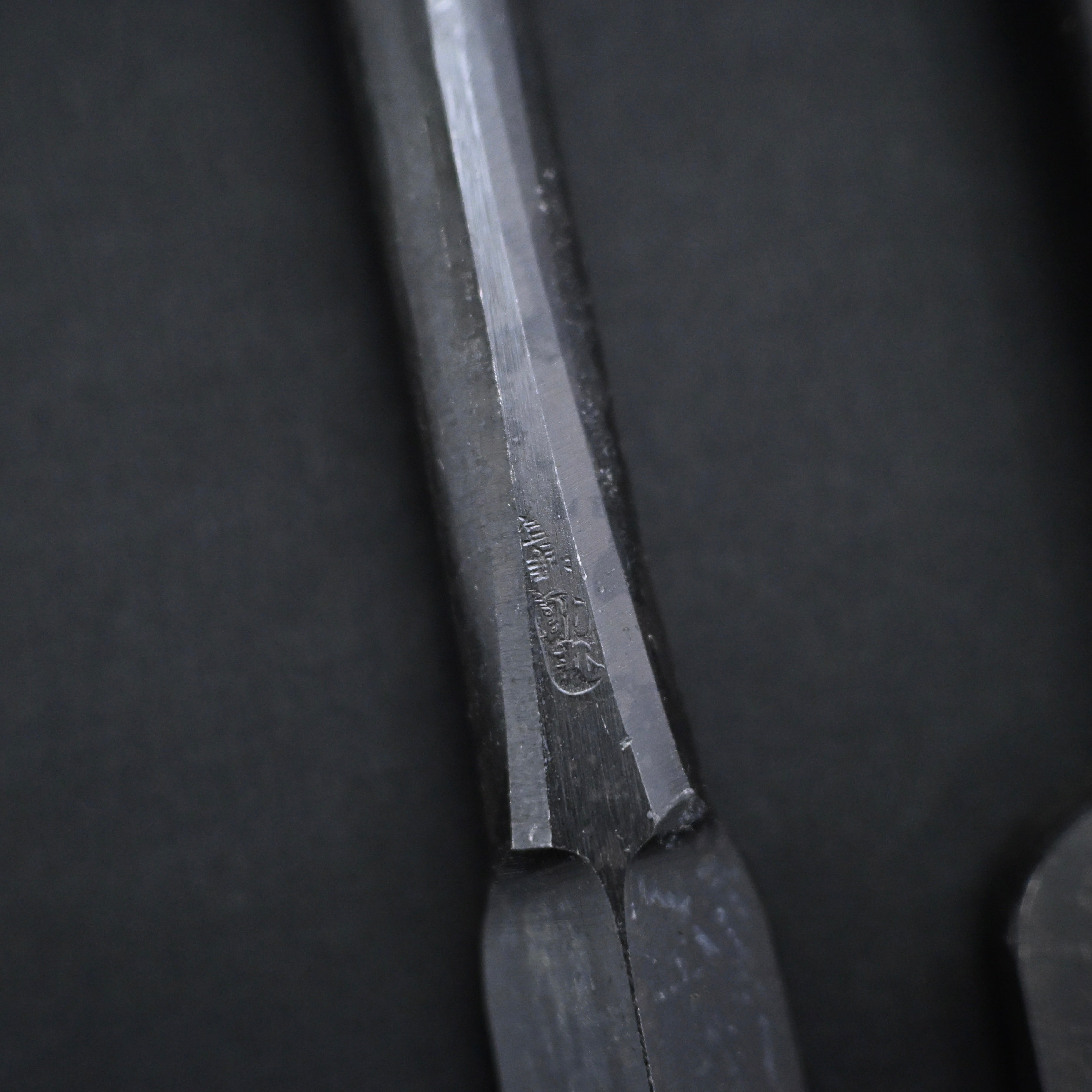 Sukemaru Slick Chisels set (Ootsuki-nomi, Hontsuki-Nomi) with white steel 助丸 本突き組鑿 24mm / 54mm