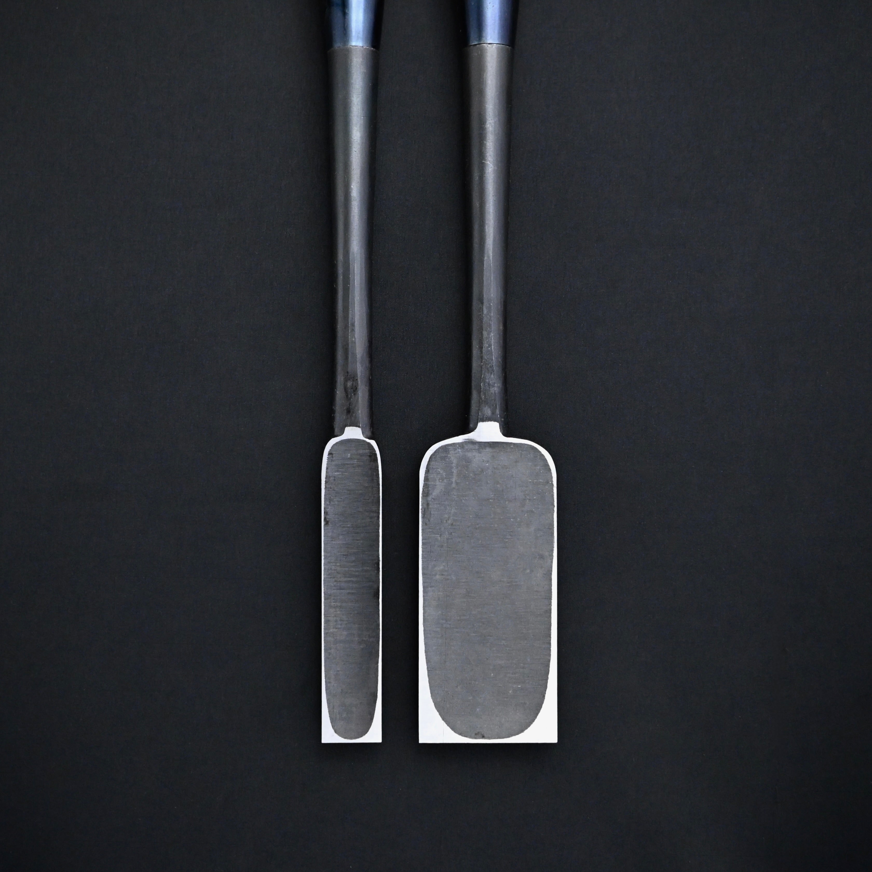 Sukemaru Slick Chisels set (Ootsuki-nomi, Hontsuki-Nomi) with white steel 助丸 本突き組鑿 24mm / 54mm