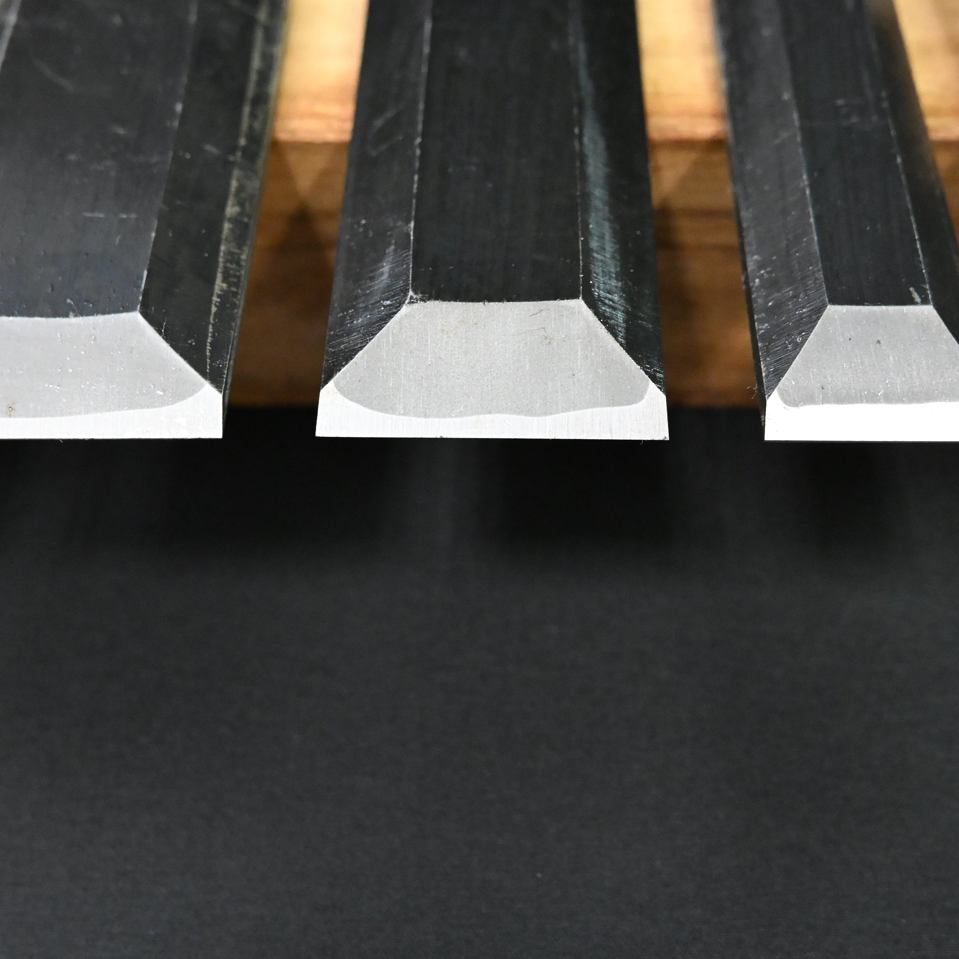 #M195 Mixed Timber chisels set by unknown バラ鑿合わせ 叩き組鑿 5本組 作者不明